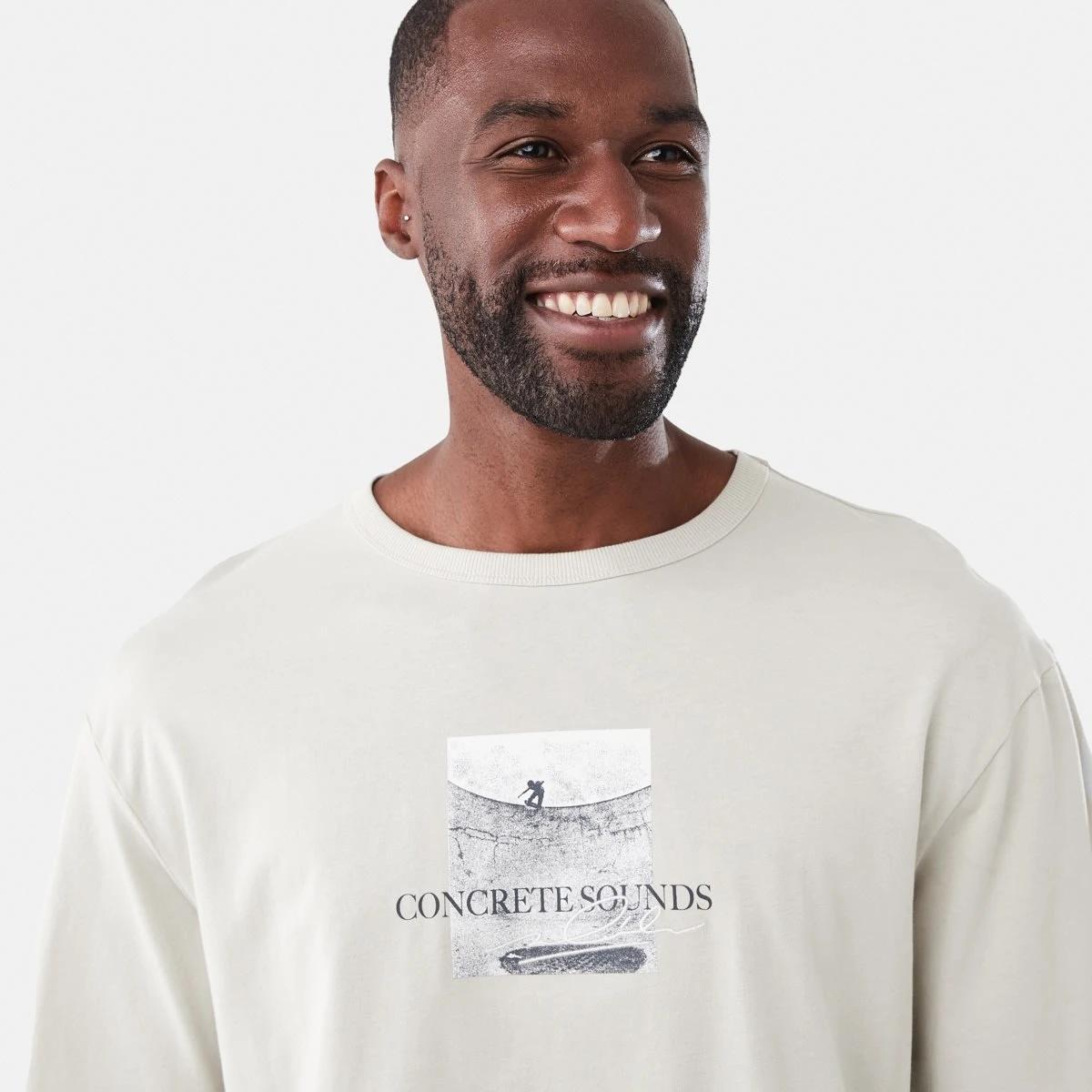 4 Oversized Graphic T-shirt Bge Dune, 4 of 6