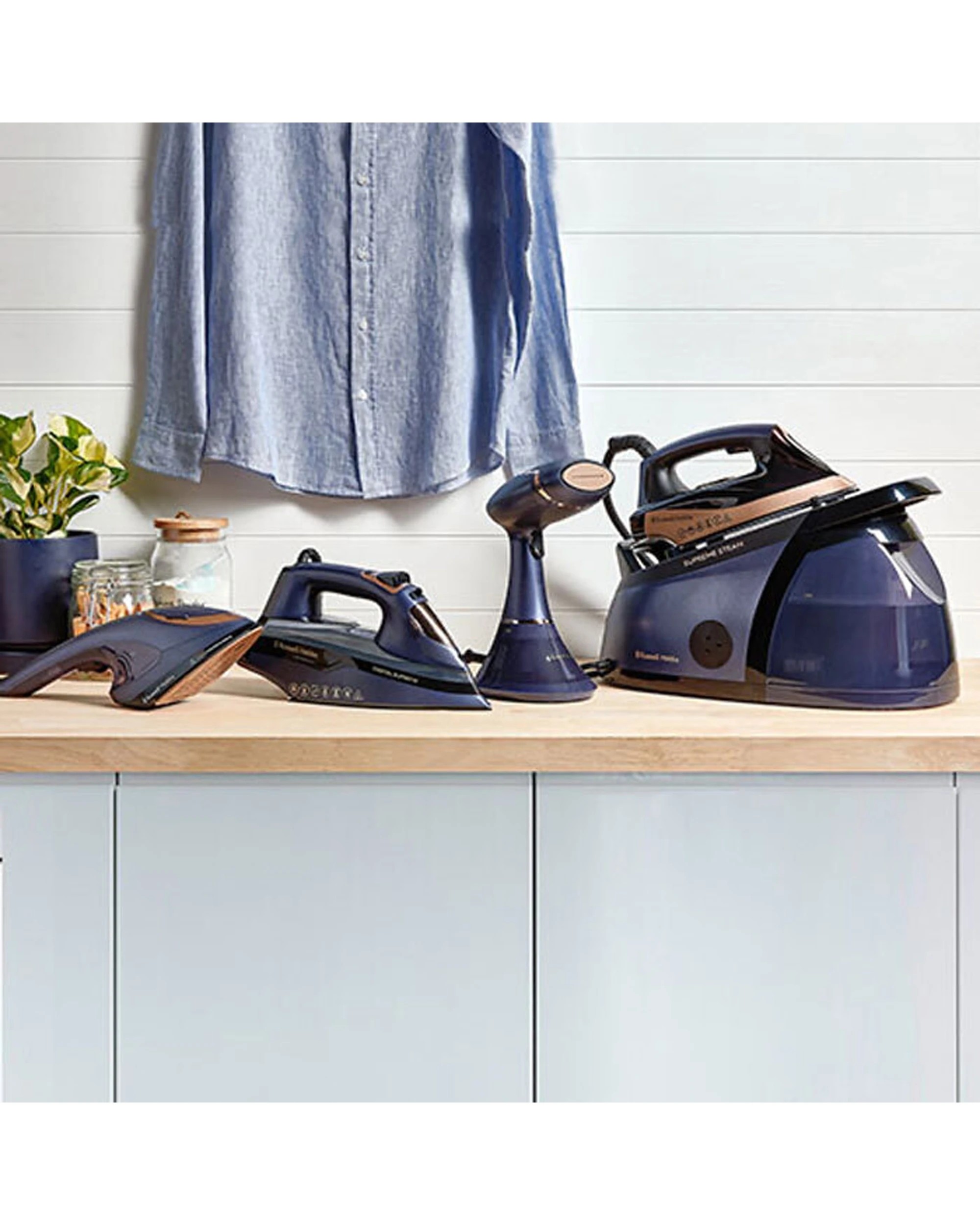 4 Russell Hobbs 2-in-1 Handheld Garment Steamer, 4 of 6