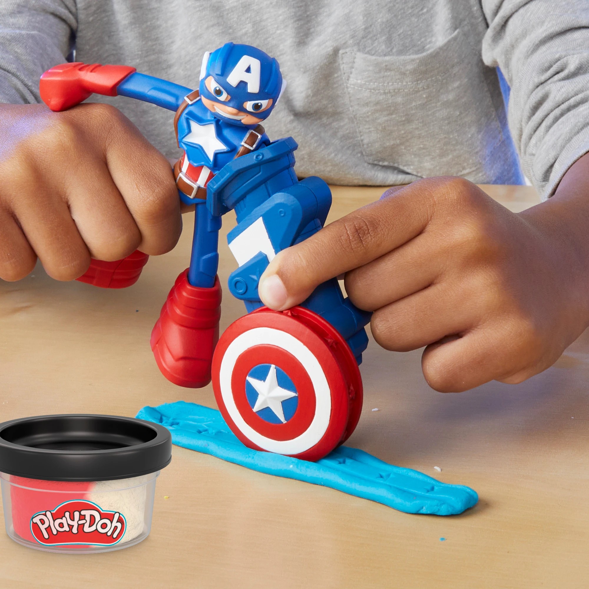 4 Play-doh Marvel Captain America Stamping Shield Playset
 - Multi, 4 of 4