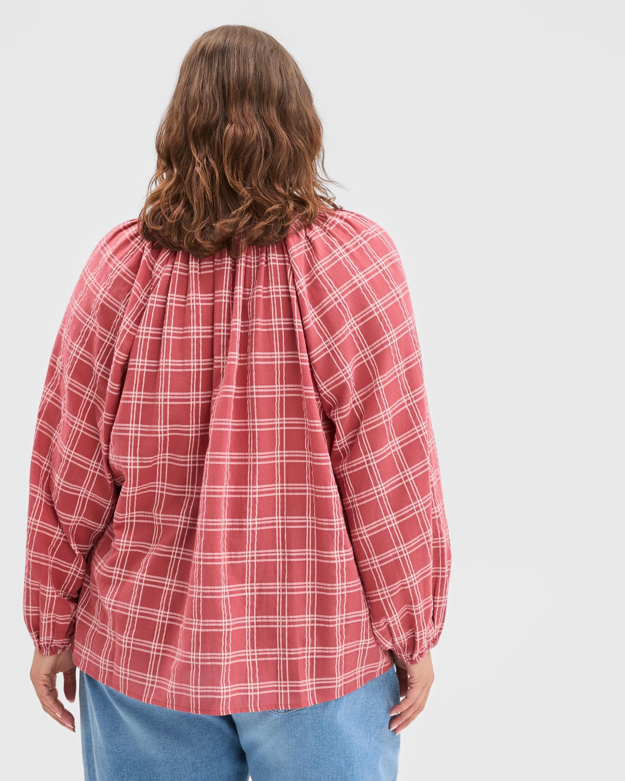 4 Target Curve Plus Size Long Sleeve Check Detail Blouse DUSTY ROSE, 4 of 6