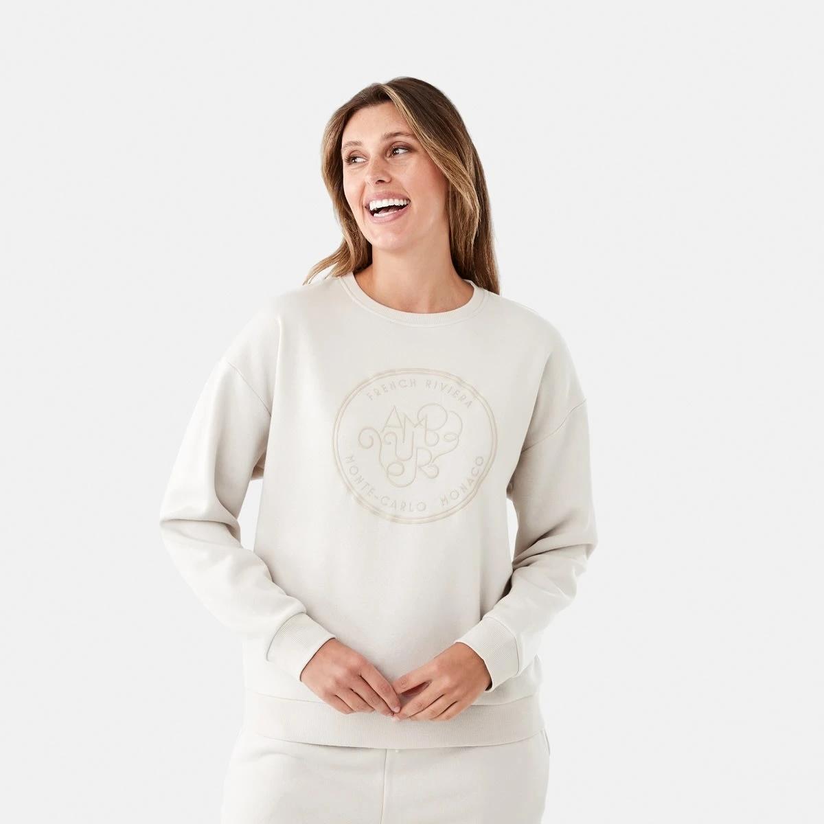 1 Long Sleeve Print Sweatshirt Amour, 1 of 6