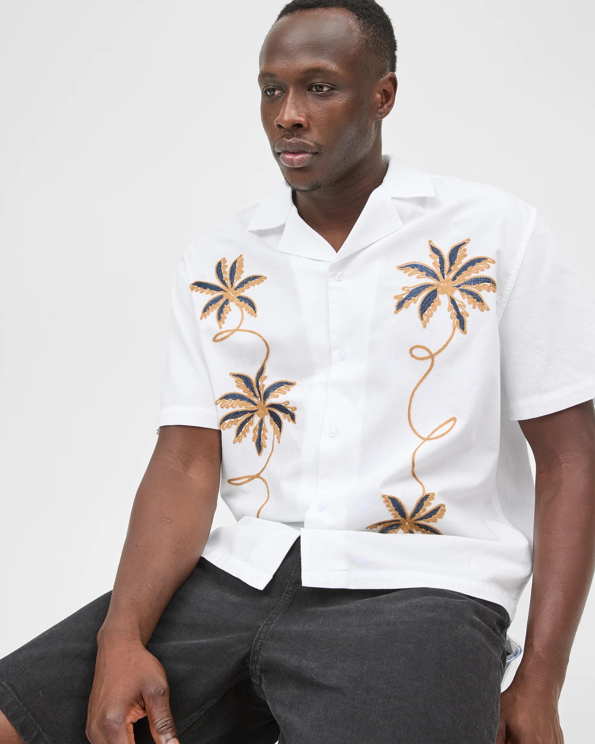6 Commons Australian Cotton Short Sleeve Embroidered Boxy Fit Shirt CLOUD WHITE, 6 of 7
