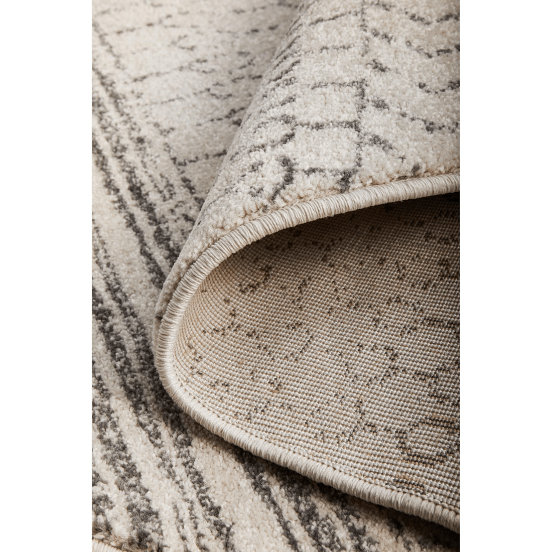 9 RUG CULTURE Chrome Harper Silver Round Rug — Power‑Loomed 100% Polypropylene, 10mm Pile - Silver, 9 of 9