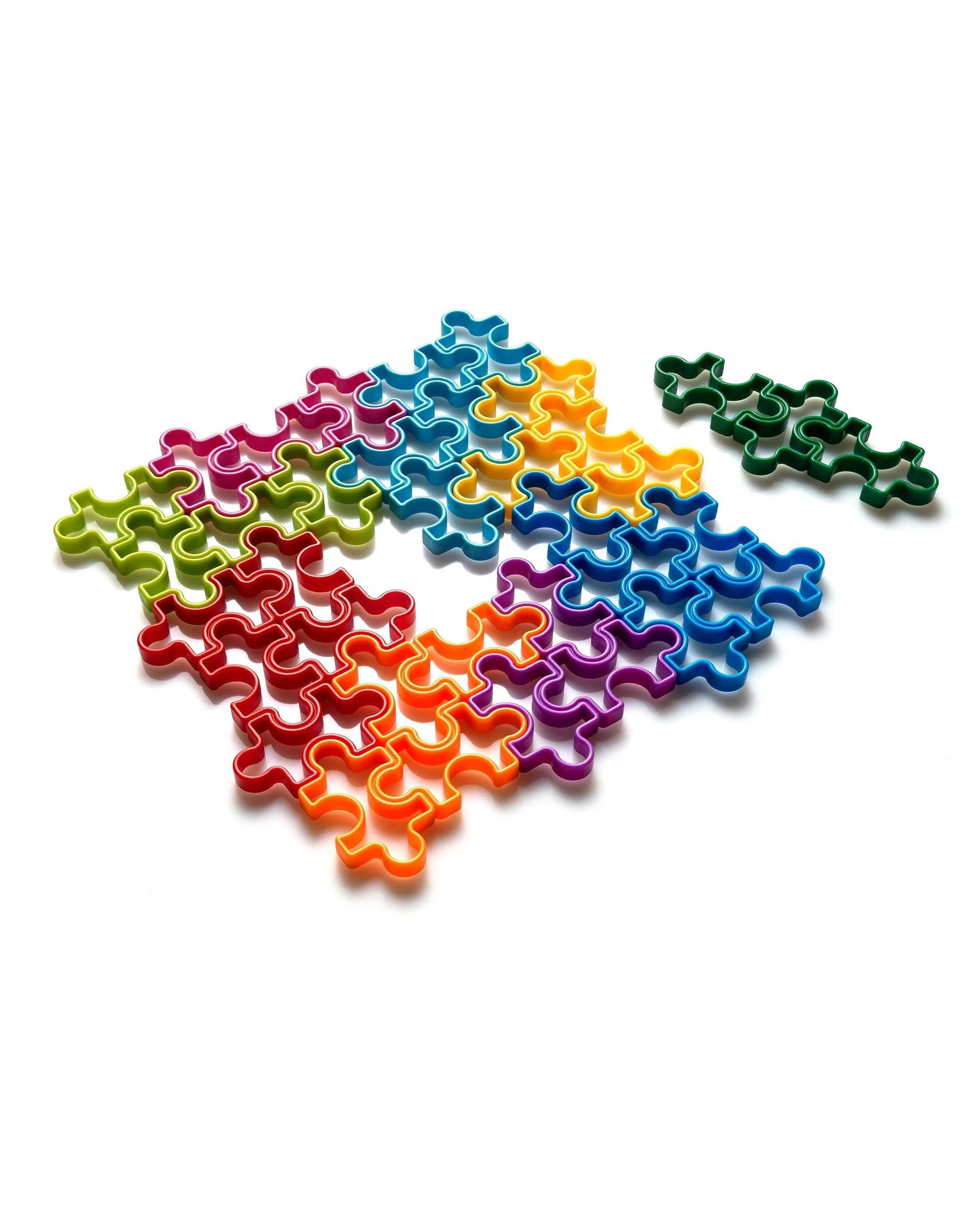 3 Smart Games IQ Matrix Puzzle Game, 3 of 4