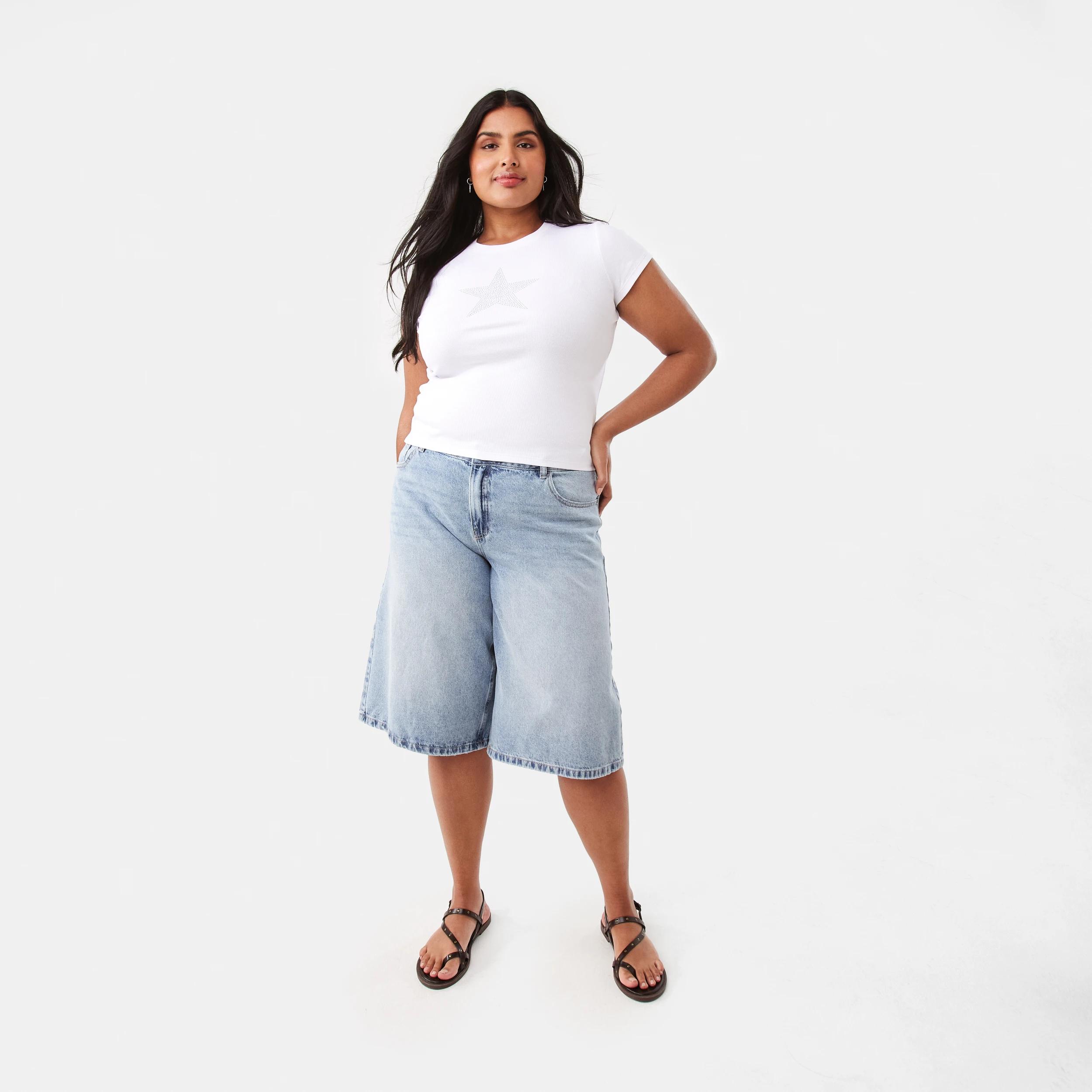 4 Baggy Bermuda Shorts Light Wash, 4 of 10