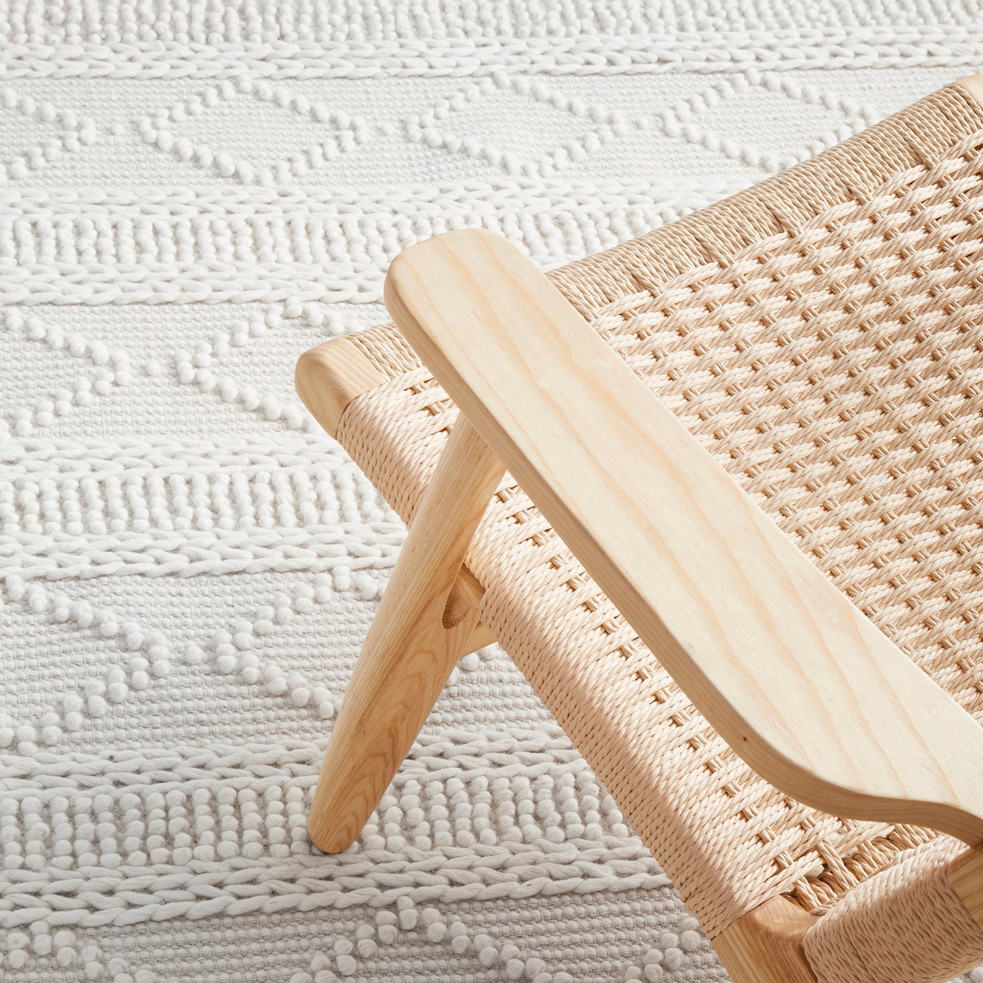 7 Common Ground Rugs Chateau Zoe 280x190cm - Large Hand Loomed Rug - White, 7 of 9