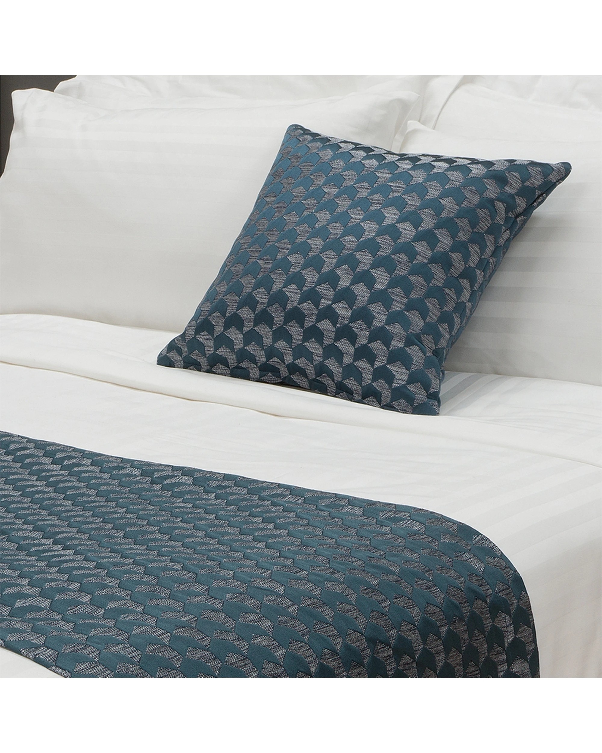 1 Jason Commercial Regency Runner Ocean 225x60cm - Double/Queen - Multi, 1 of 3