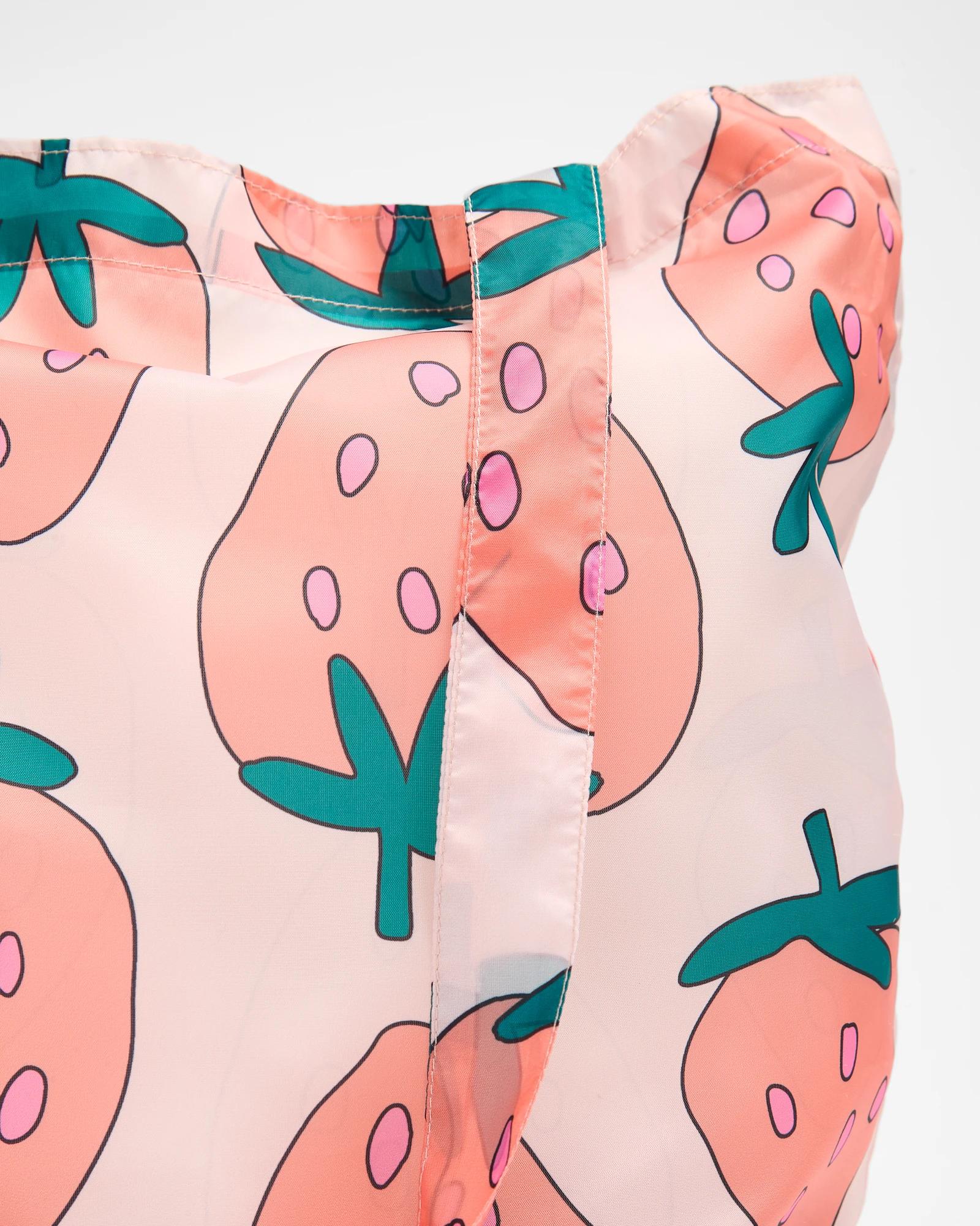 2 Target Fold Up Shopper Tote Bag STRAWBERRIES, 2 of 3