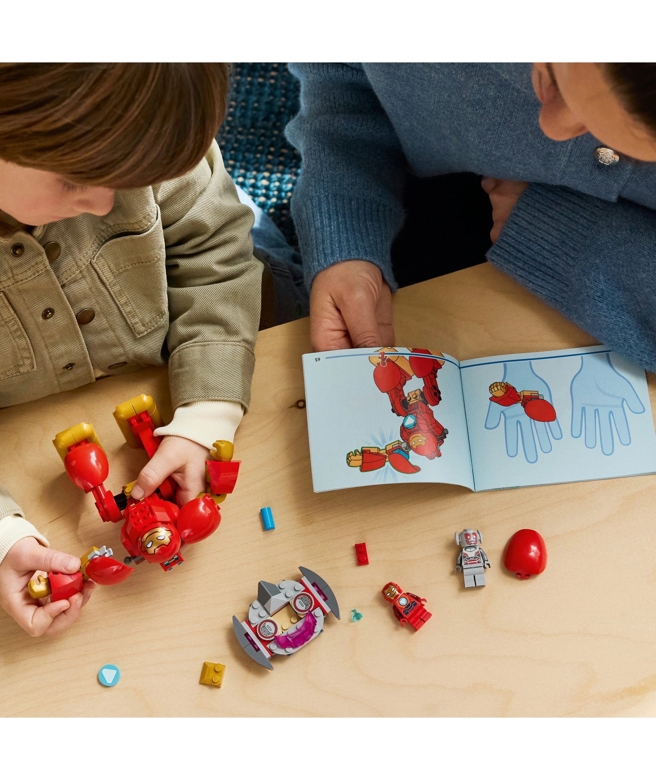 8 LEGO Disney Junior Marvel Ultron vs. Iron Man 11209, 8 of 10