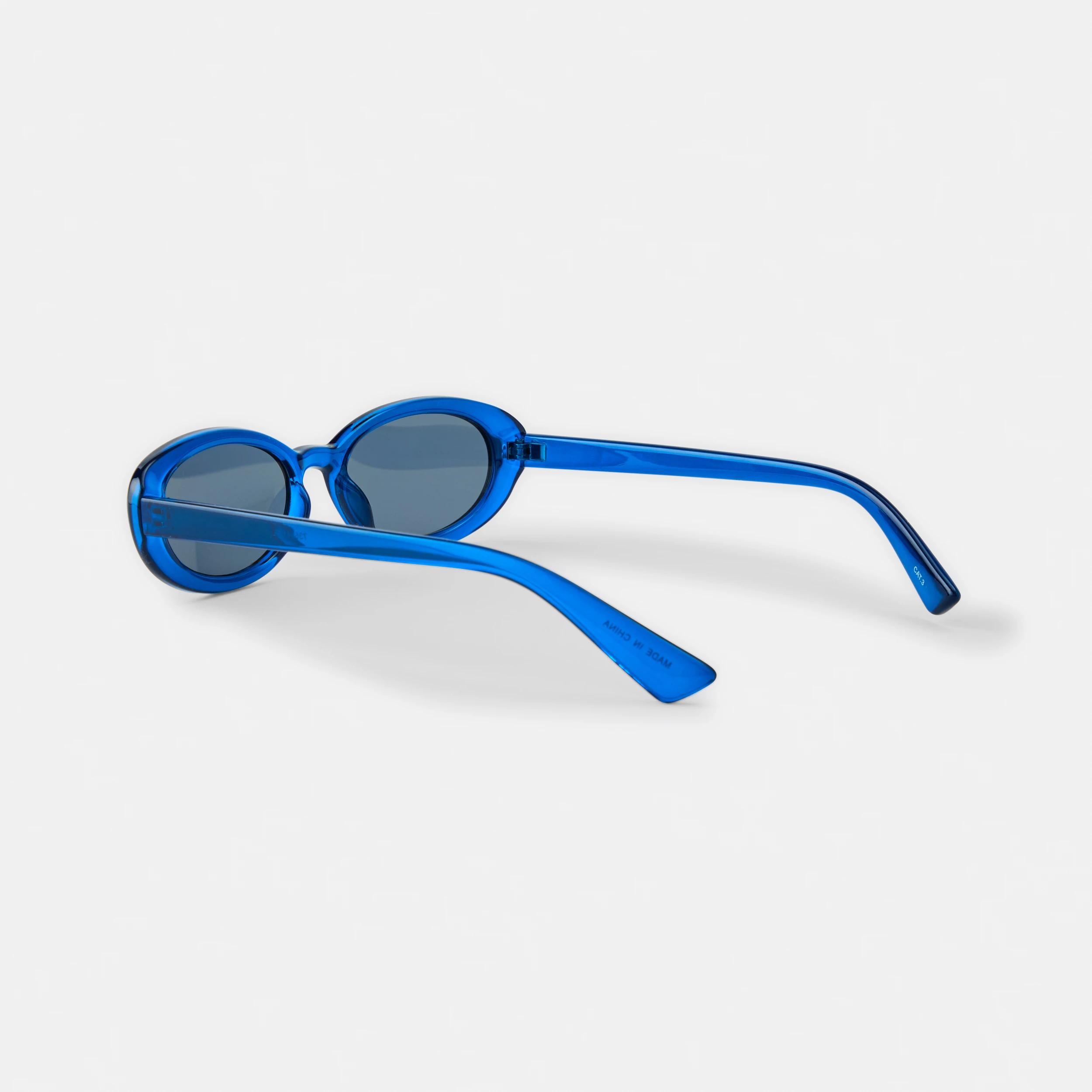 3 Oval Shape Sunglasses Trn Blue, 3 of 6