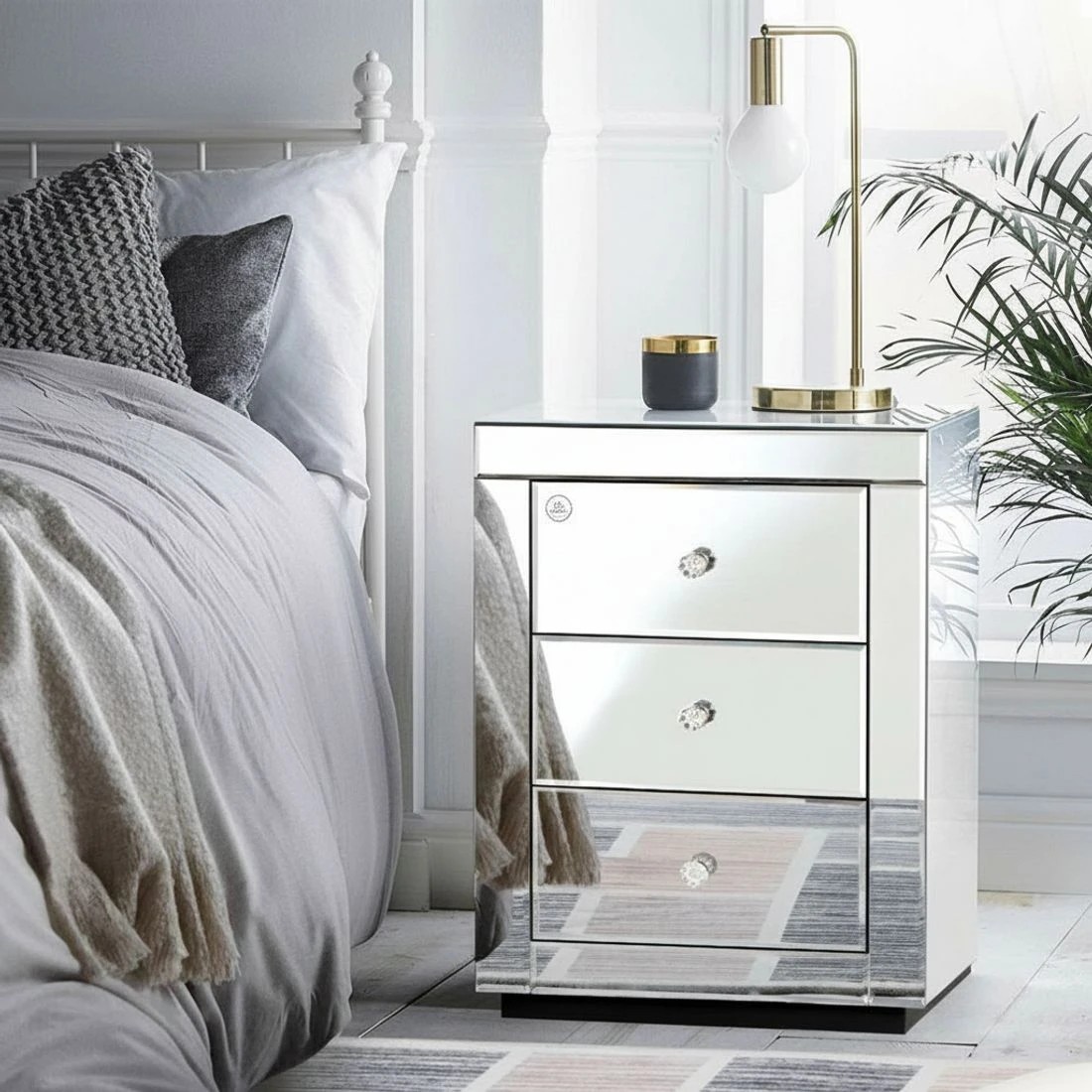 8 Artiss Bedside Table 3 Drawers Mirro - Silver, 8 of 8