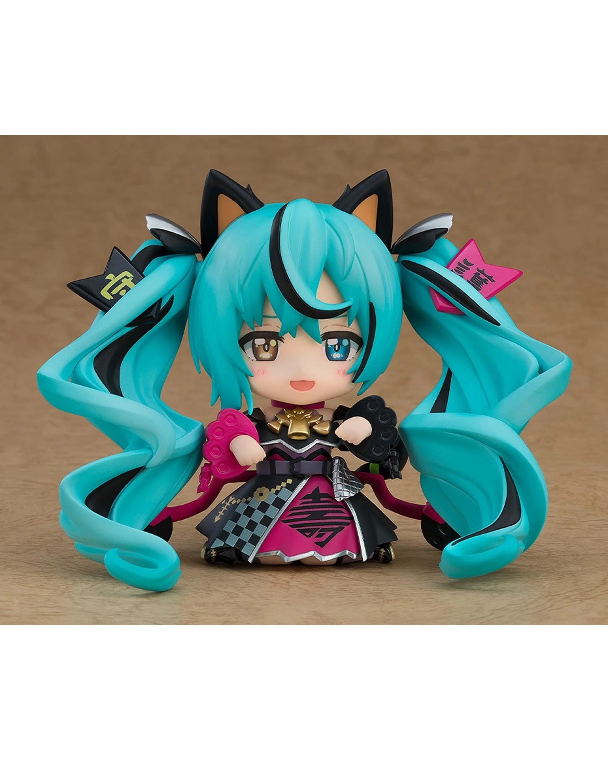 3 Nendoroid Vocal Series 01 Hatsune Miku Black Maneki Miku Version Figure, 3 of 6