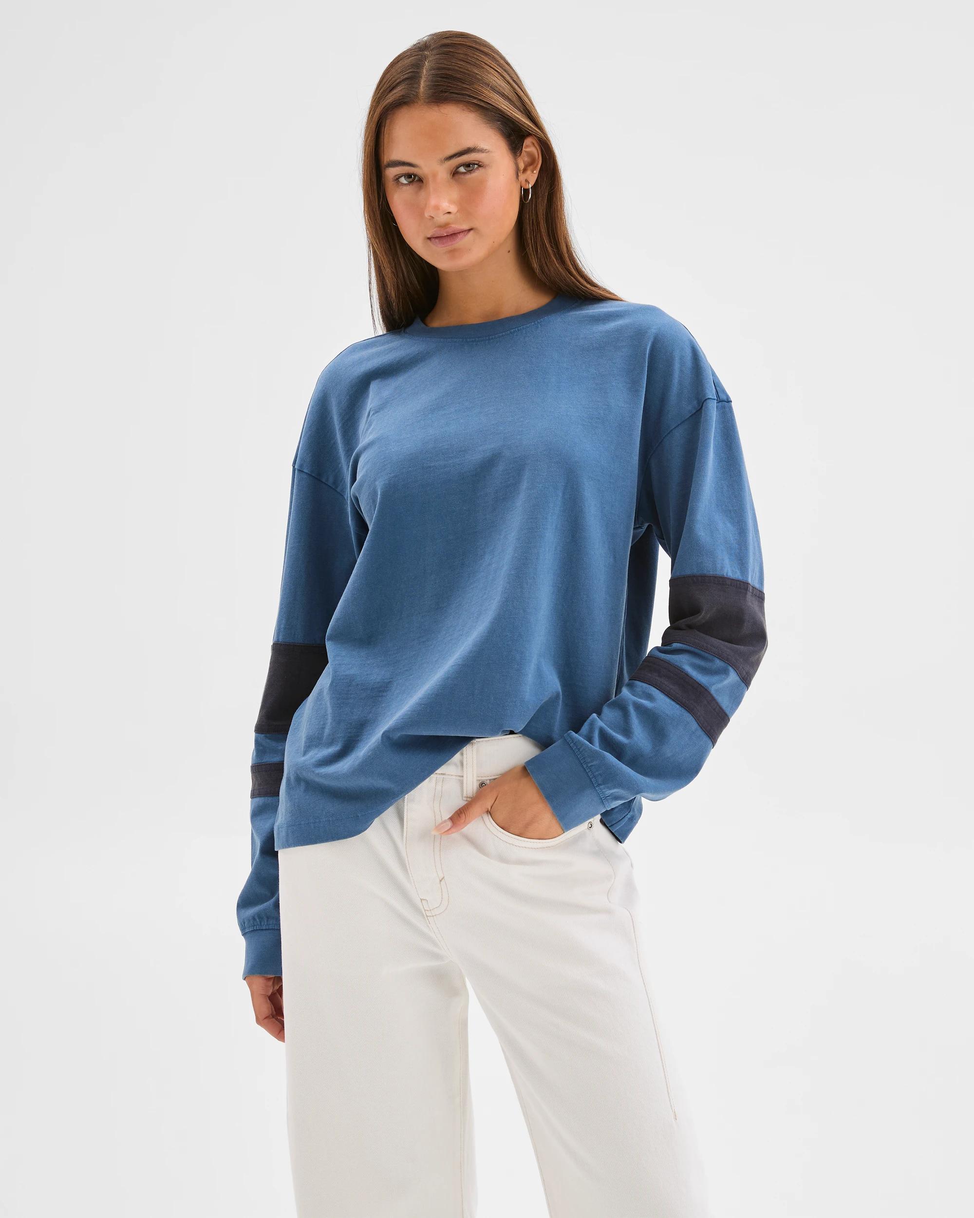 6 Lily Loves Relaxed Long Sleeve T-Shirt WASHED BLUE, 6 of 7