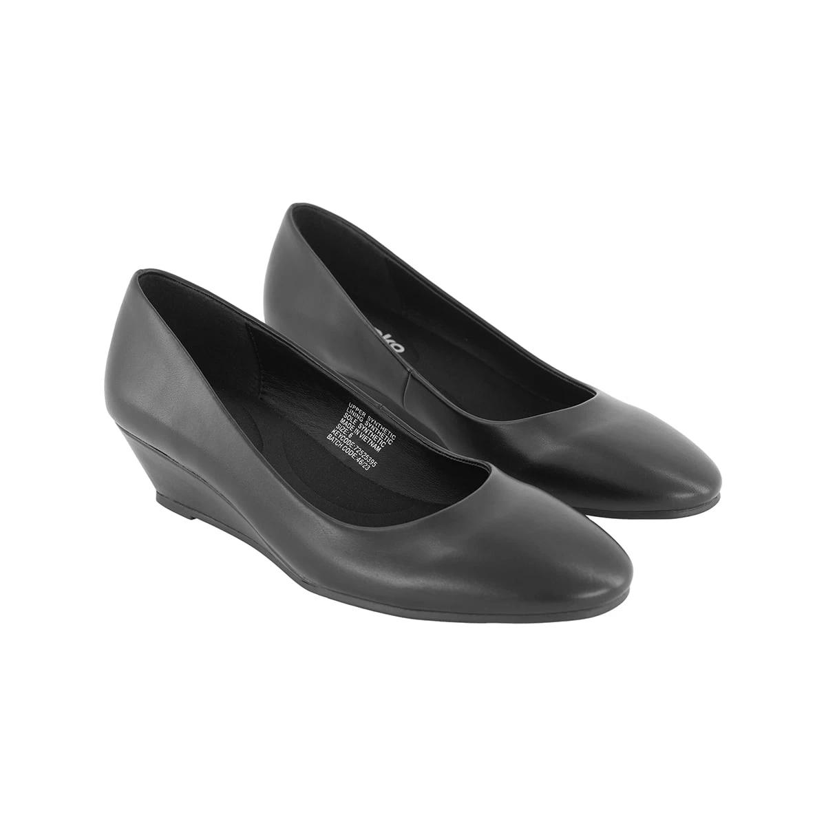 2 Court Wedge Comfort Pumps Black, 2 of 5