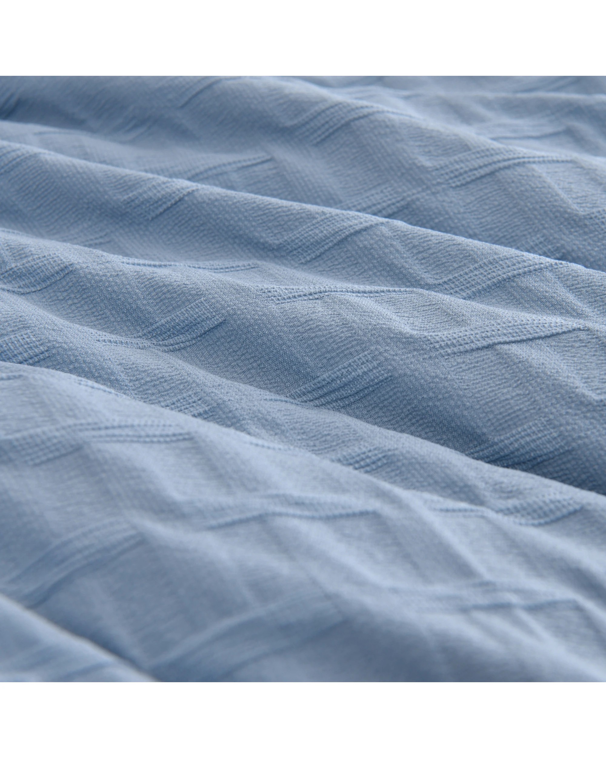 4 Dreamaker Aubrey Jacquard Quilt Cover Set - King Single Bed - Cornflower, 4 of 7