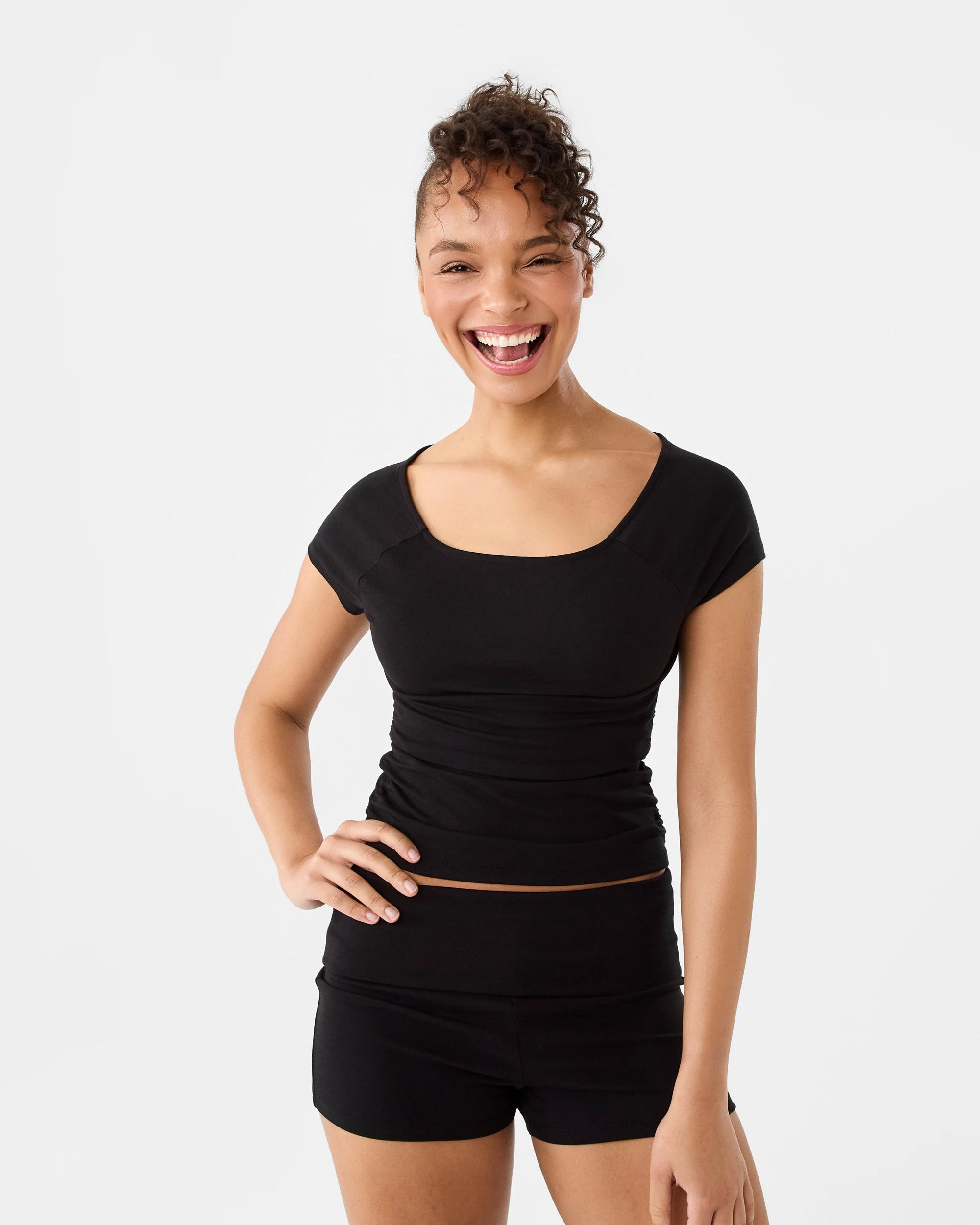 1 Off The Shoulder T-shirt Black, 1 of 7