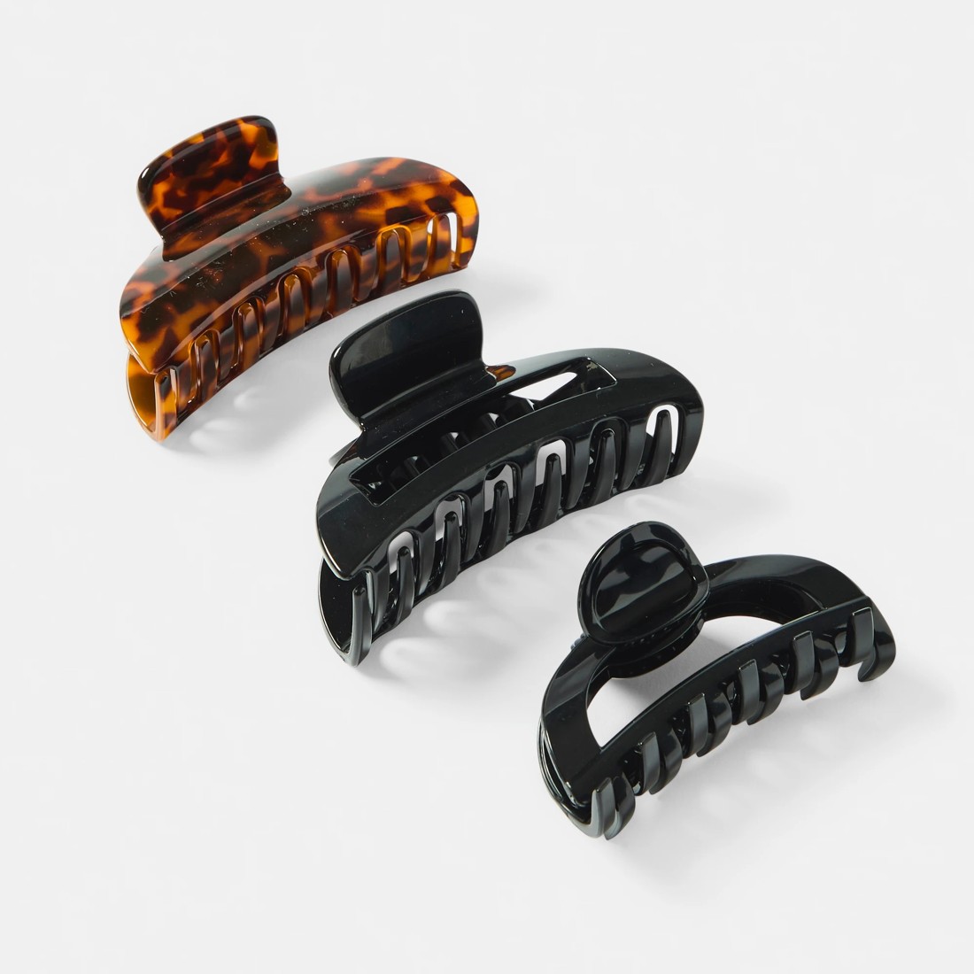 2 OXX Haircare 3 Pack Black and Brown Curved Claw Hair Clips, 2 of 3