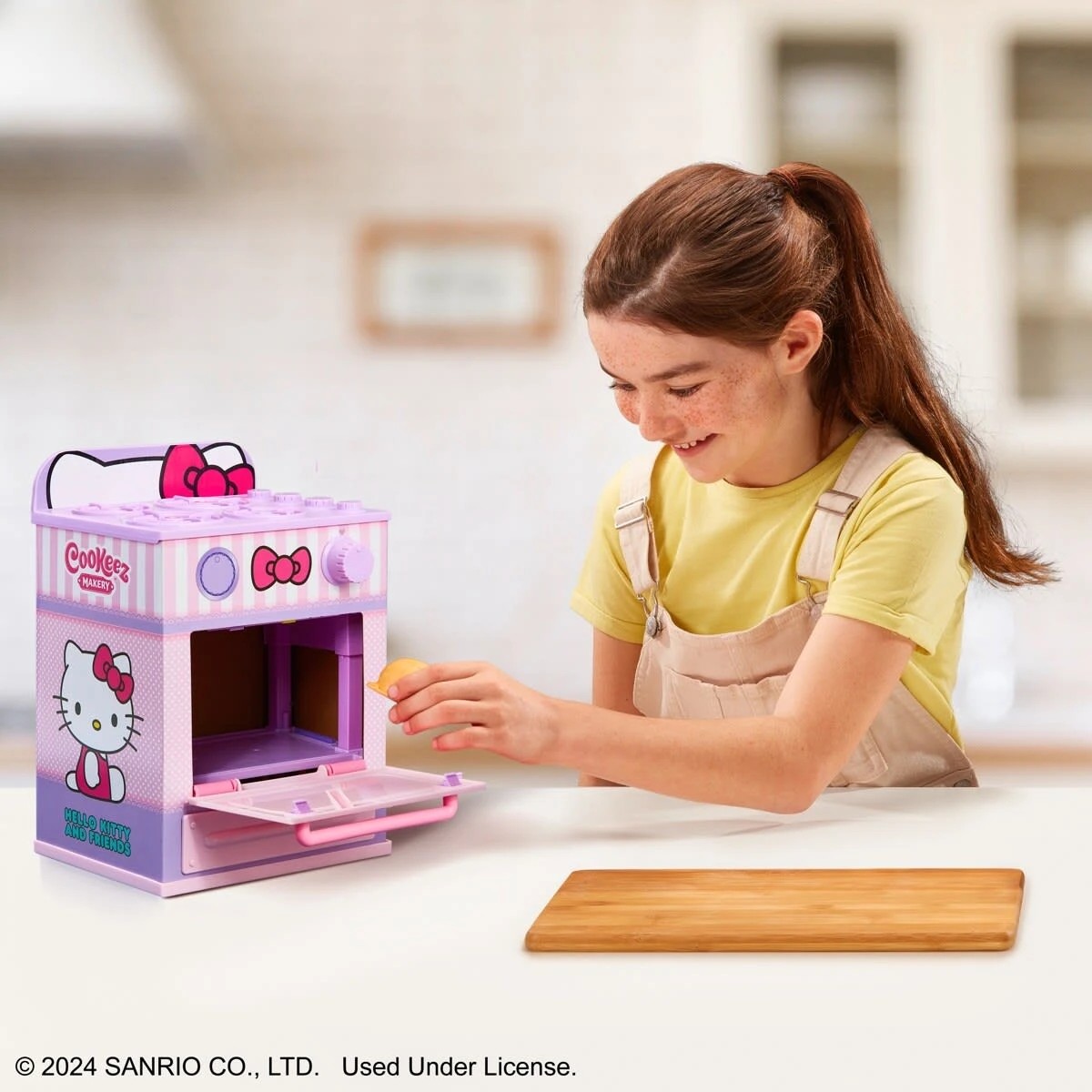 9 Cookeez Makery Hello Kitty and Friends Oven Playset - Assorted, 9 of 10