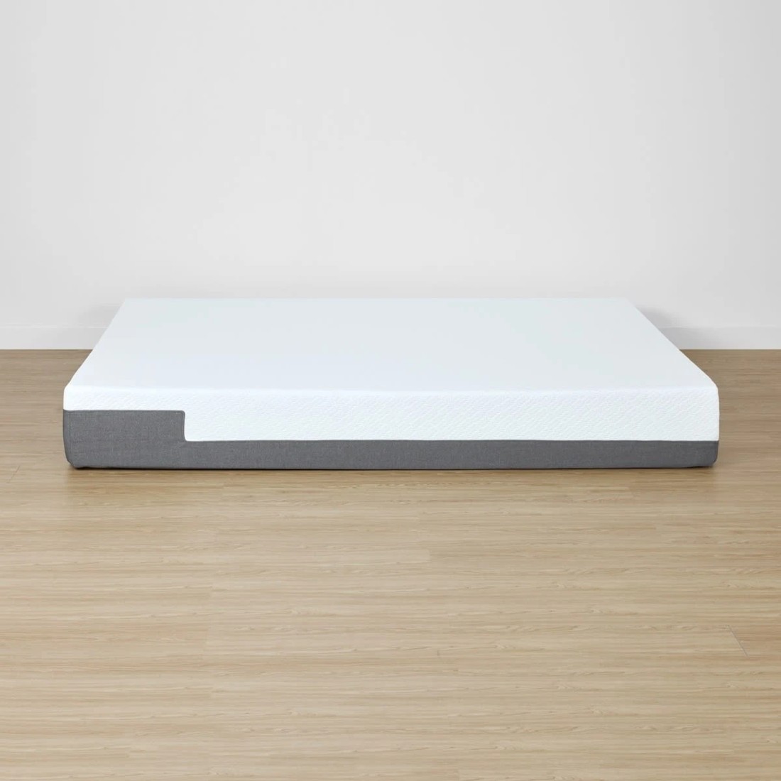 4 Queen Bed Ultra Cool Gel Memory Foam Mattress, 4 of 6