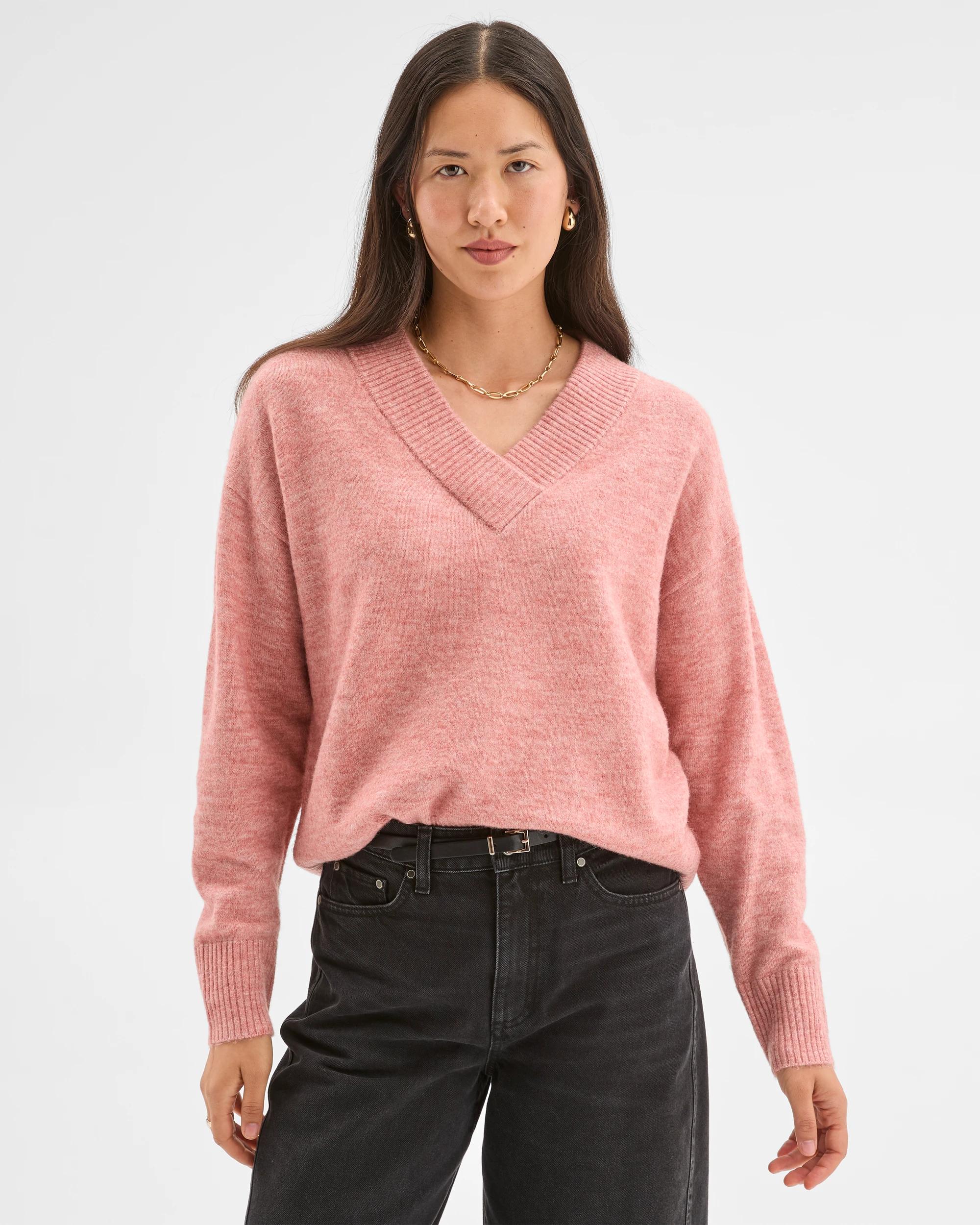 3 Target Woman Lightweight Lofty V-Neck Sweater DUSTY ROSE, 3 of 5