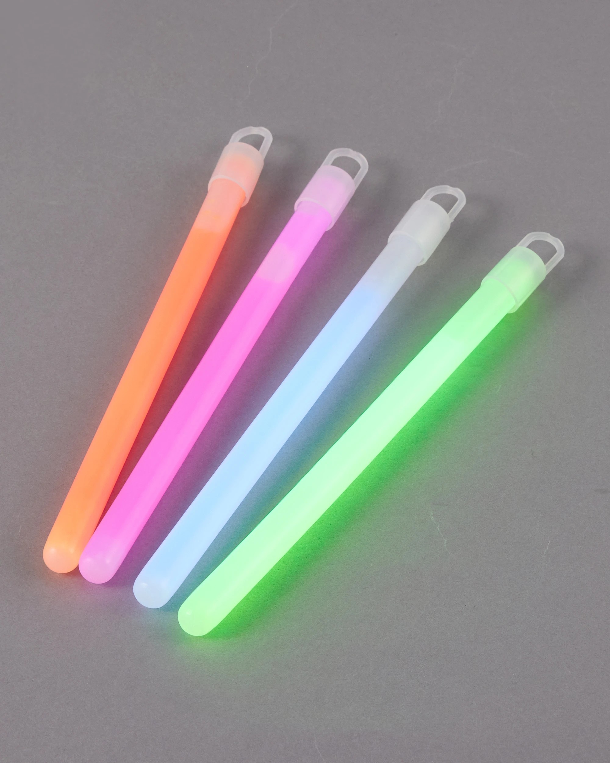 7 8 Pack Glow Sticks, 7 of 8