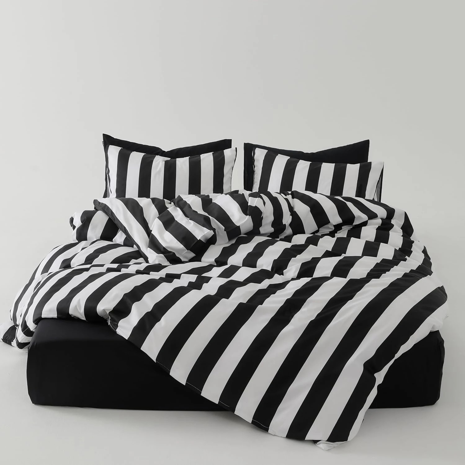 3 Gioia Casa Printed Cotton Reversible Quilt Cover Set - Queen Bed - Harrison, 3 of 4
