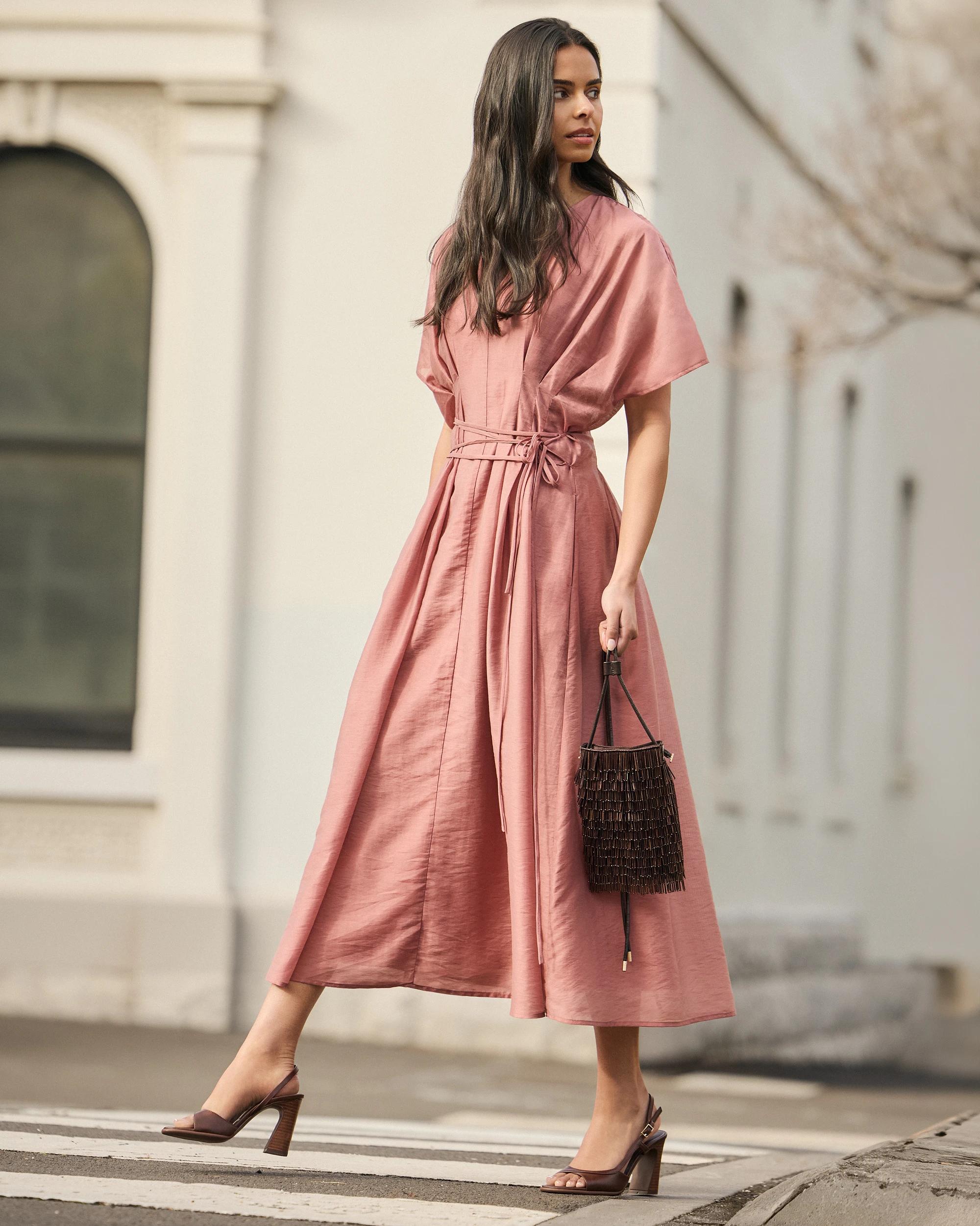 9 Preview Short Sleeve Tuck Detail Midi Dress ROSE SMOKE, 9 of 10