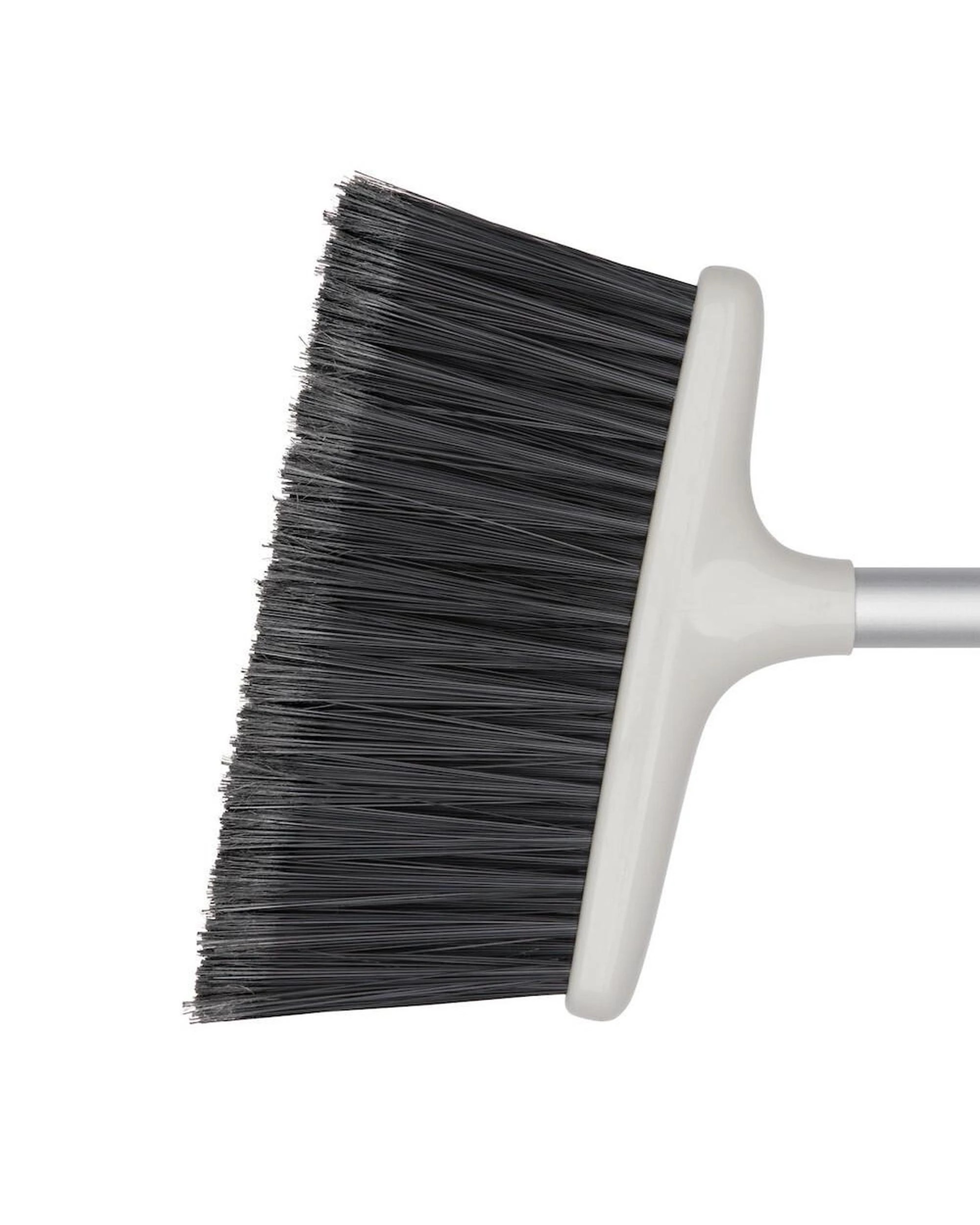 9 OXO Good Grips Large Sweep Set With Extendable Broom, 9 of 10