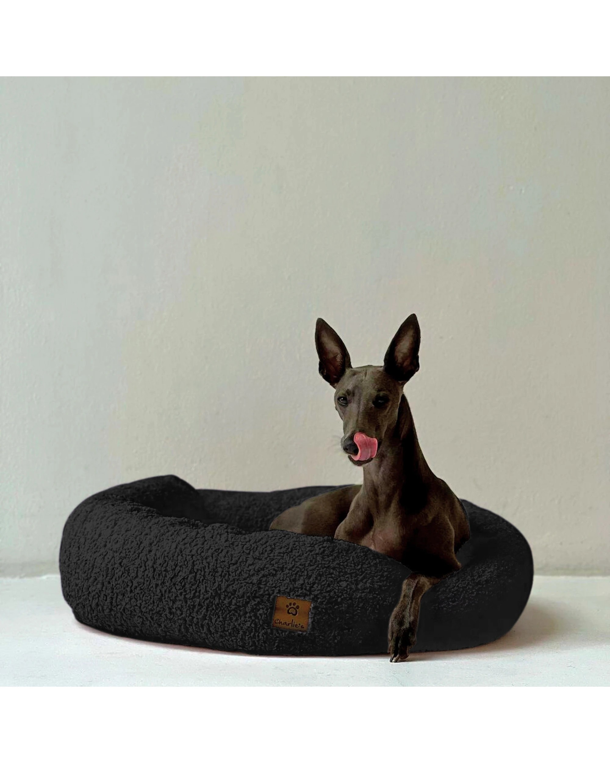 1 Charlie's Teddy Fleece Round Calming Dog Bed Medium - Charcoal, 1 of 6