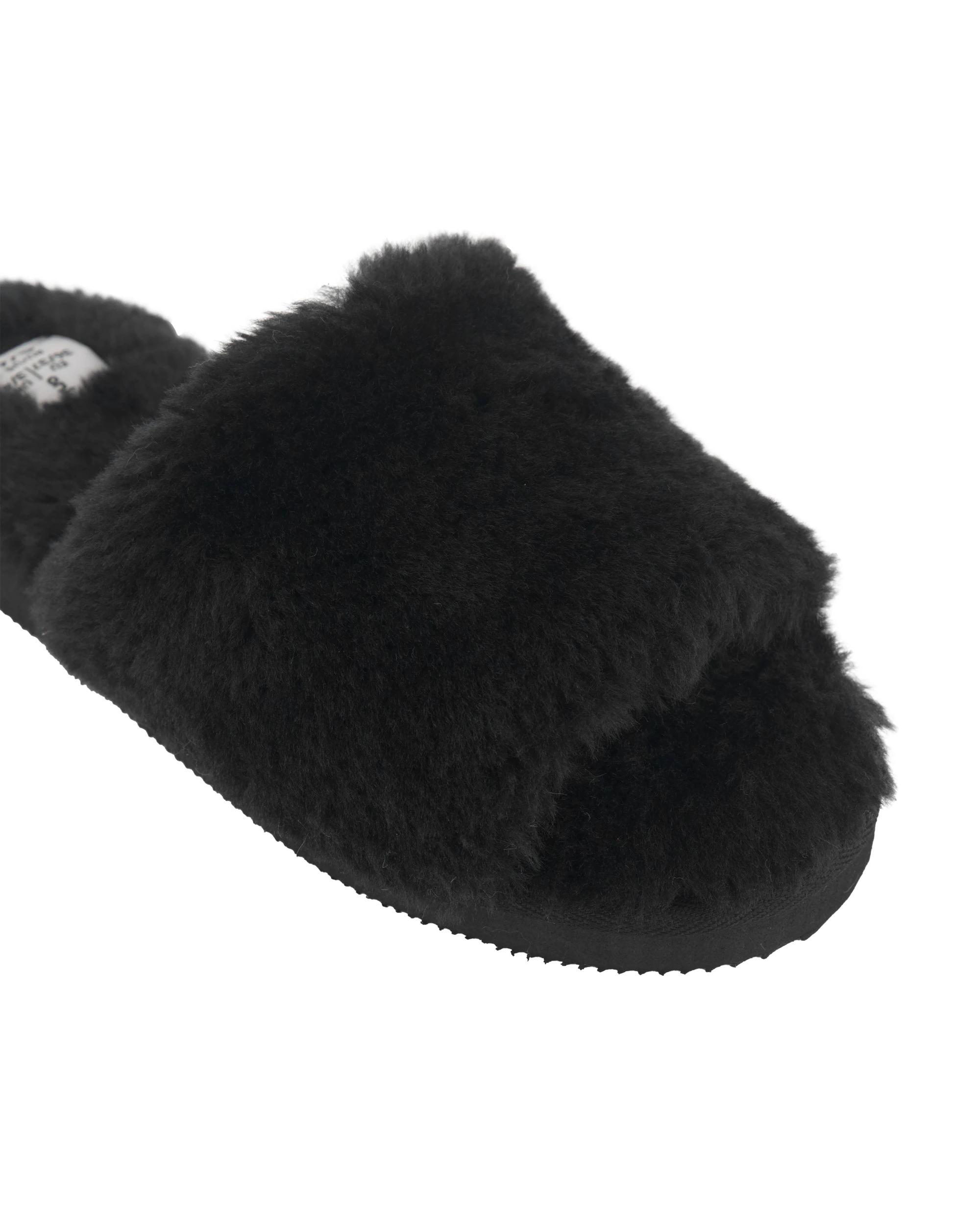 3 EVA Outsole Furry Slides Black, 3 of 3