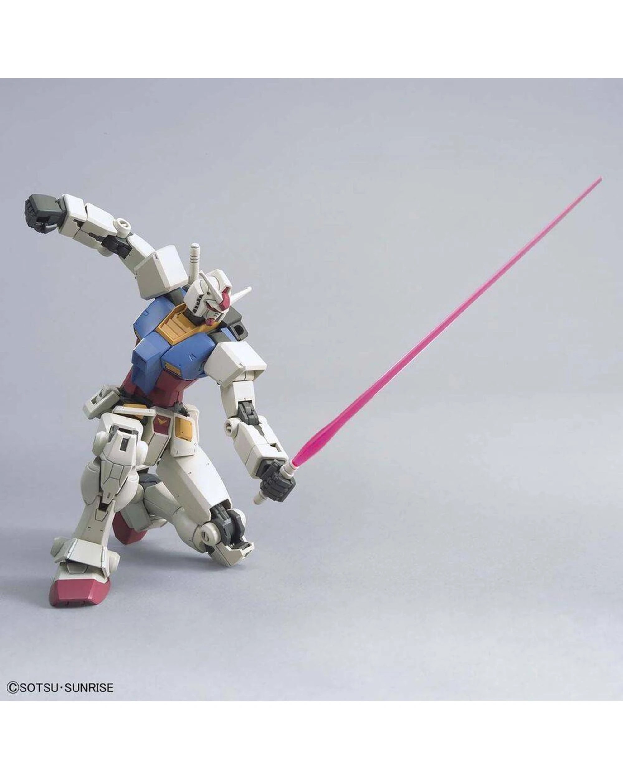 6 Bandai Gundam HG RX-78-2 Gundam - Beyond Global -  1/144 Model Kit, 6 of 9