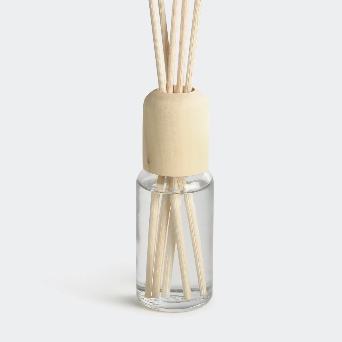 4 Lime and Coconut Reed Diffuser 30ml, 4 of 5