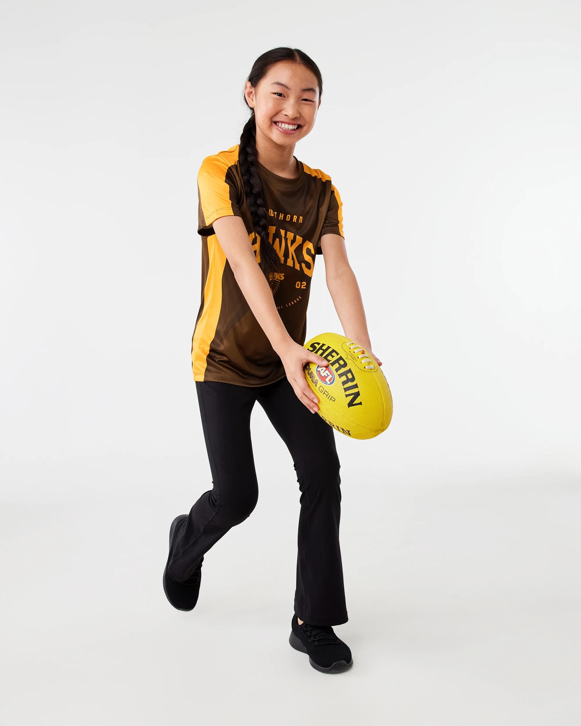 8 Official AFL Youth Training T-shirt Hawthorn, 8 of 8