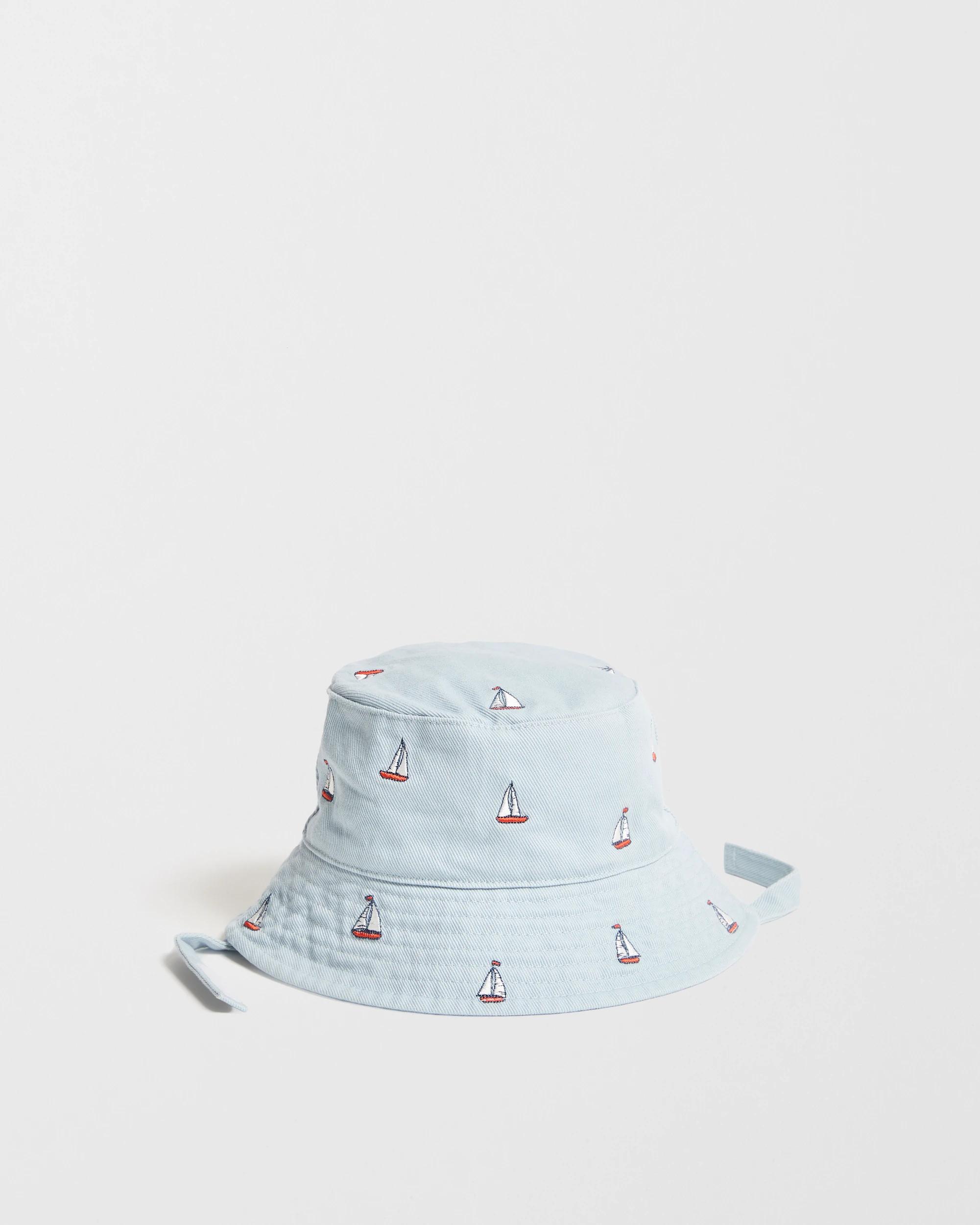 1 Target Baby Cotton Embroidered Bucket Hat LIGHT BLUE SAIL BOATS, 1 of 1