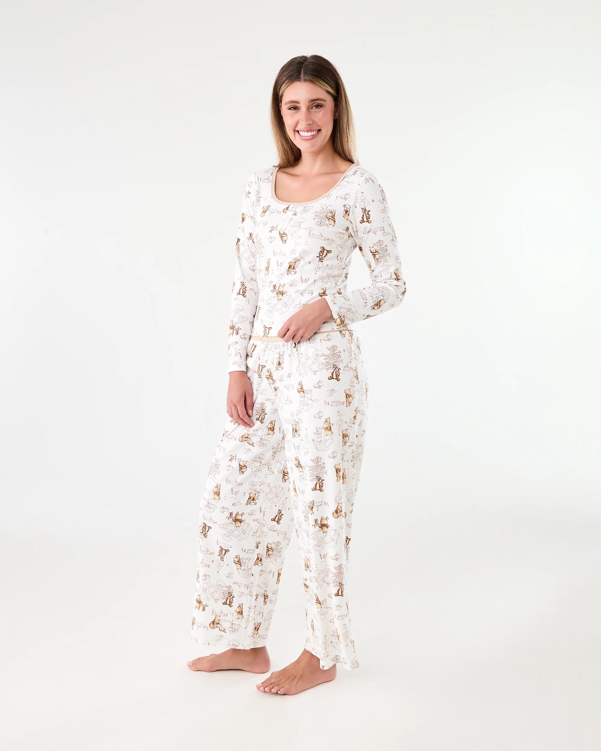 2 Winnie the Pooh License Rib Henley and Pant Pyjama Set Winnie Aop, 2 of 7