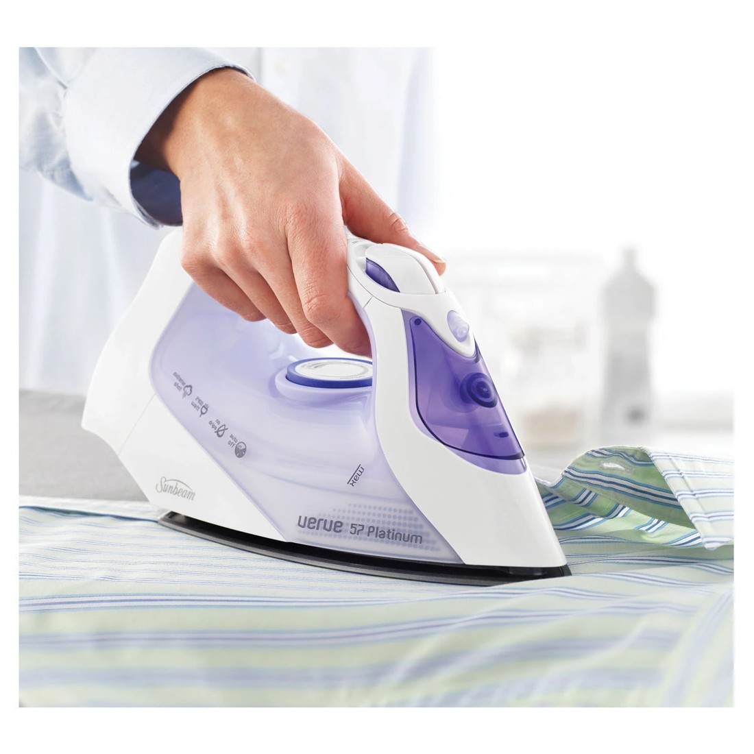 3 Sunbeam Verve 57 Platinum Steam Iron, 3 of 3