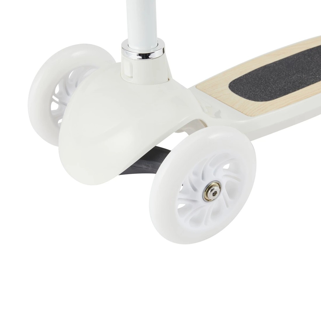 4 Retro Tri Scooter with Basket, 4 of 8