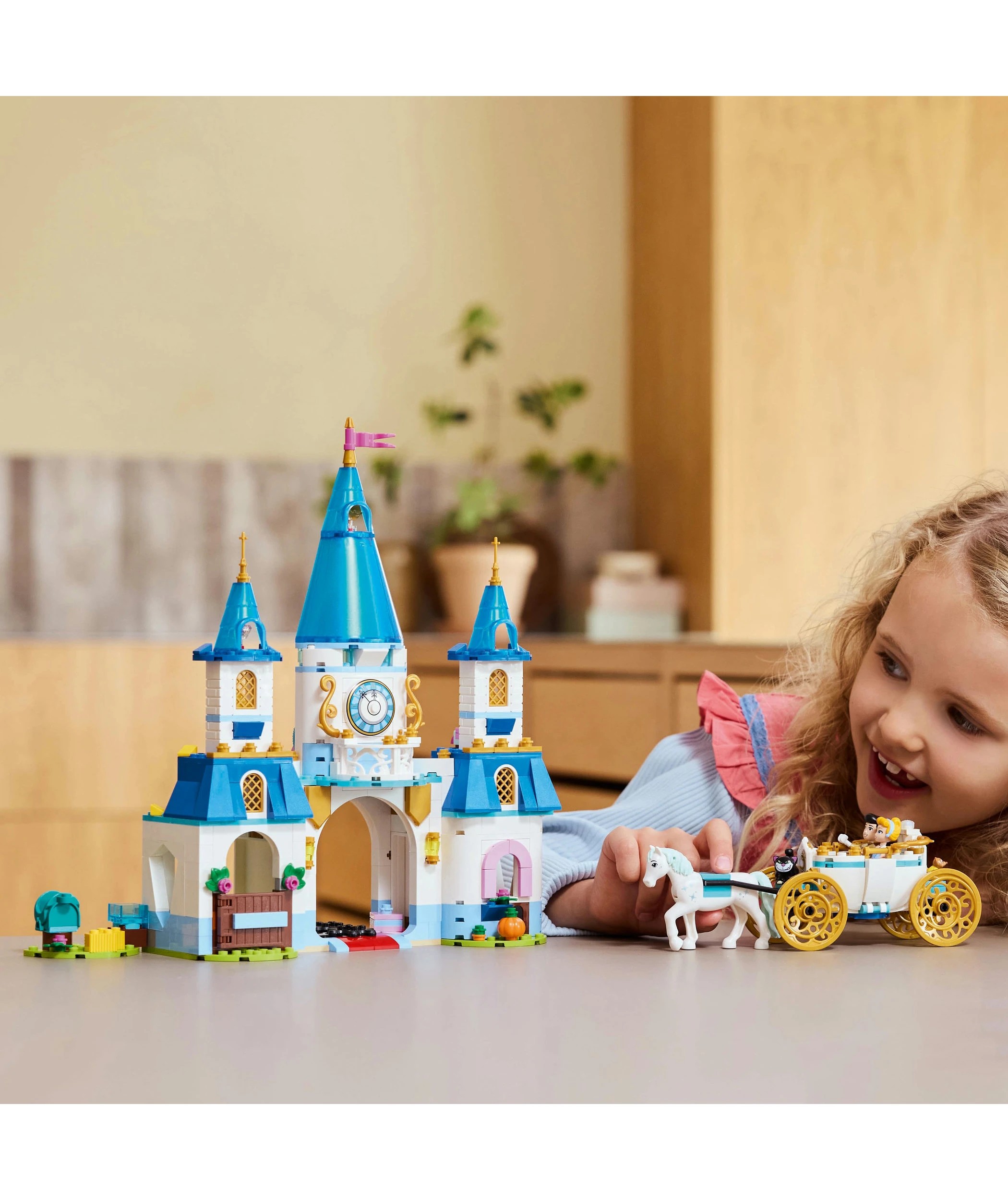 9 LEGO Disney Princess Cinderella's Castle & Horse Carriage 43275, 9 of 10