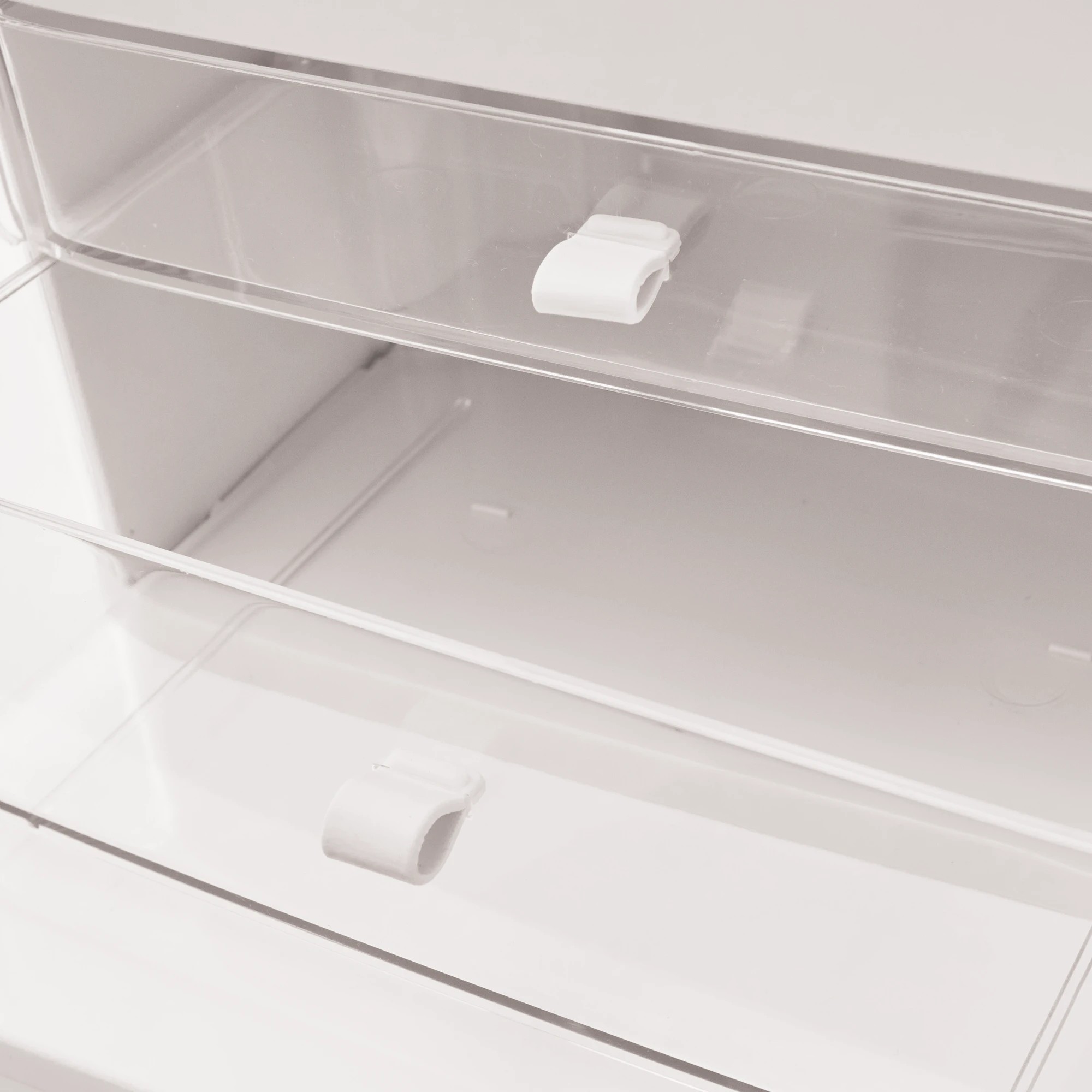 8 Cosmetic Caddy with Mirror, 8 of 10