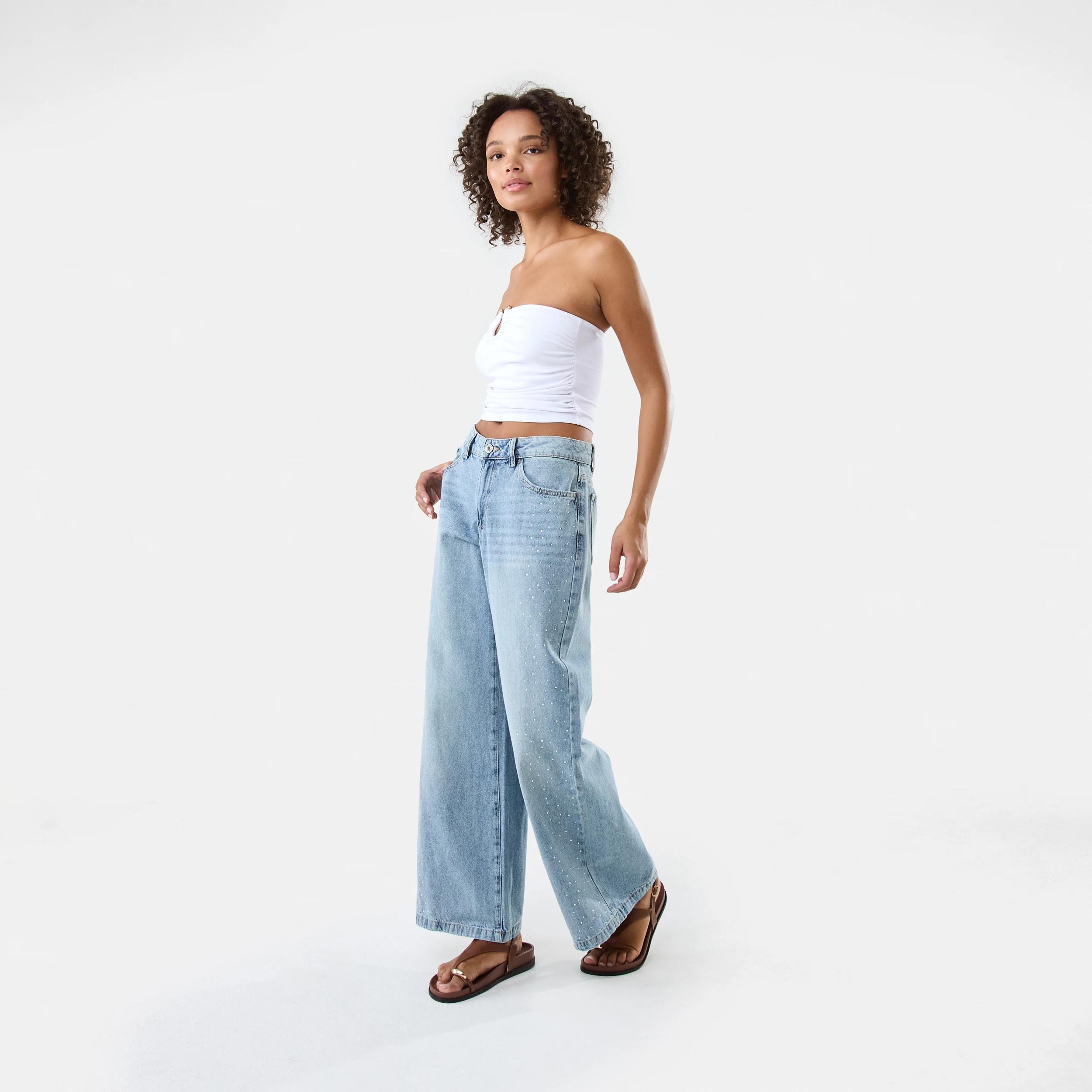 3 Low Rise Embellished Baggy Jeans Light Wash, 3 of 7
