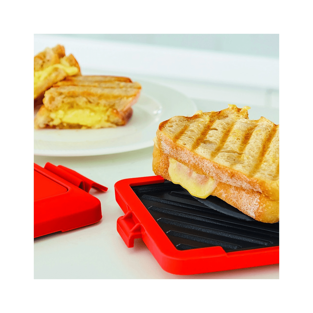 7 Eezee's Muncheez Microwave Toastie Maker Non-stick Sandwich Press Red 18cm
 - Red, 7 of 8