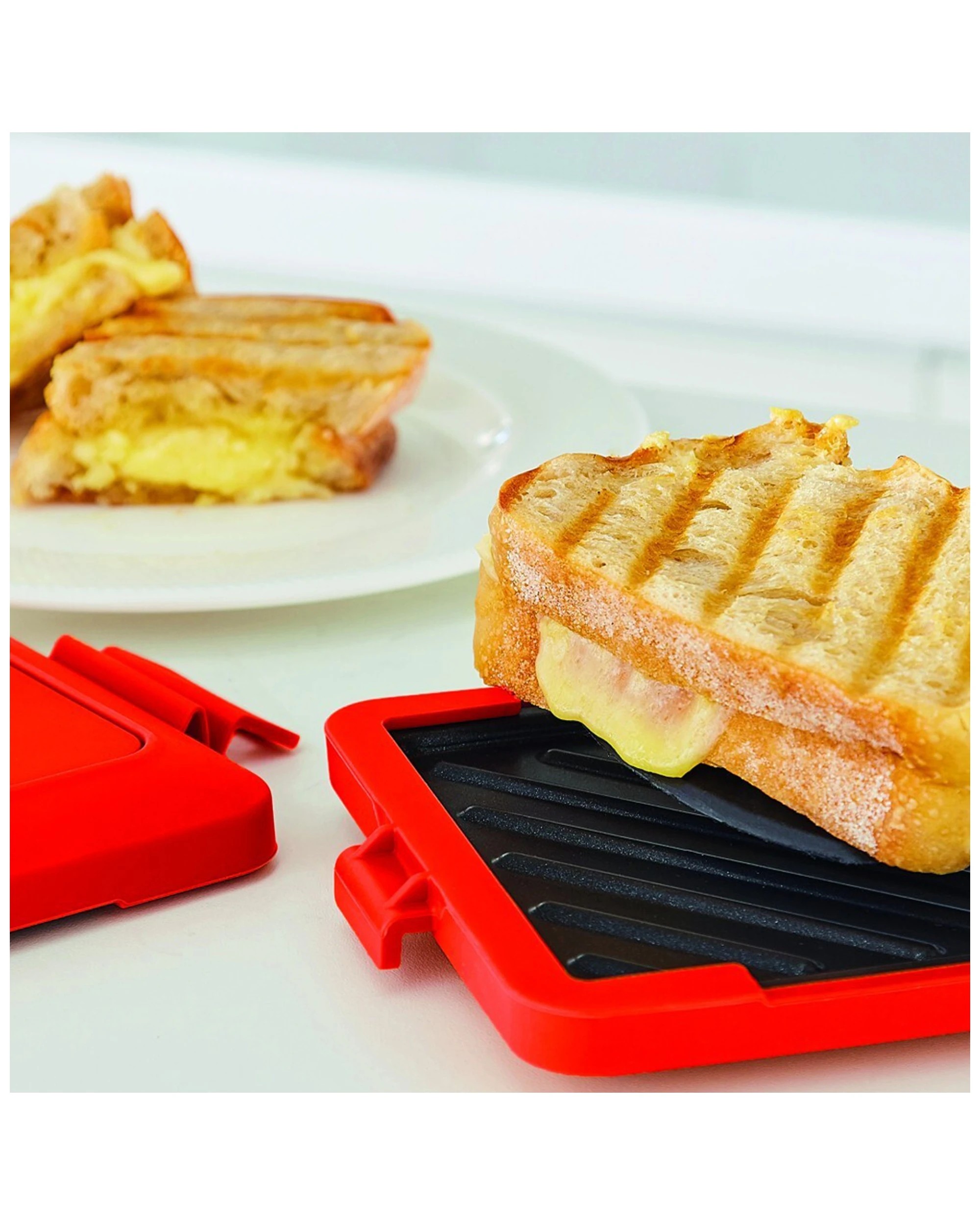 7 Eezee's Muncheez Microwave Toastie Maker Non-stick Sandwich Press Red 18cm
 - Red, 7 of 8