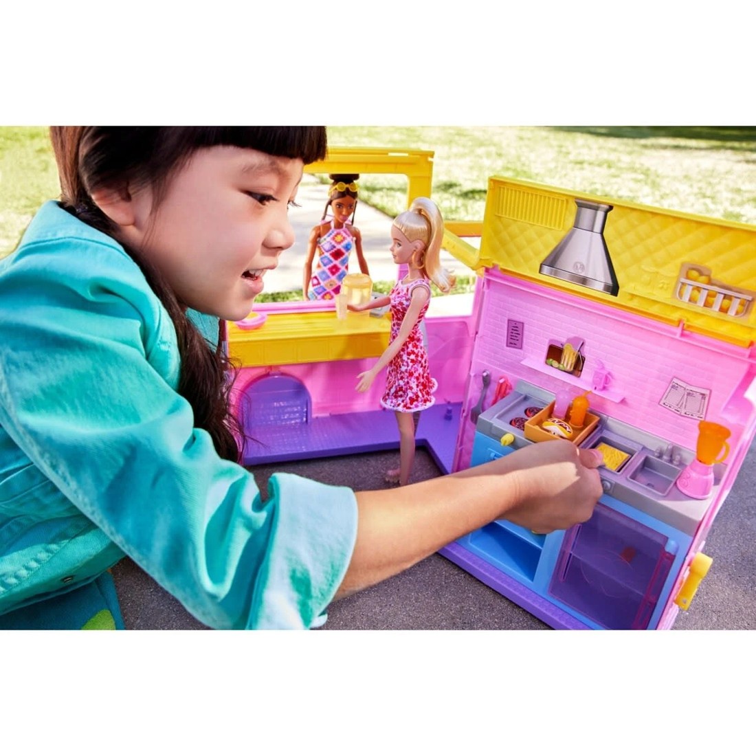 6 Barbie Lemonade Truck Playset, 6 of 6