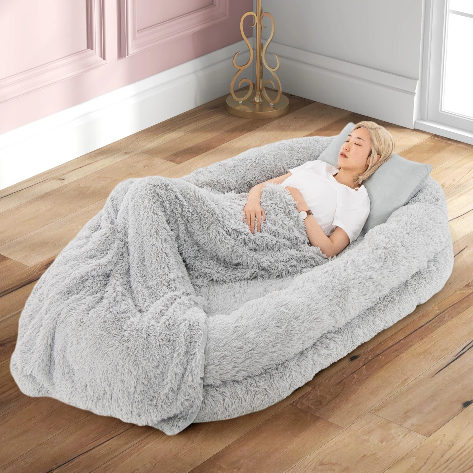 4 Costway Human Dog Bed w/Soft Blanket Orthopedic Dog Bed
171 x 115 x 25cm, 4 of 5