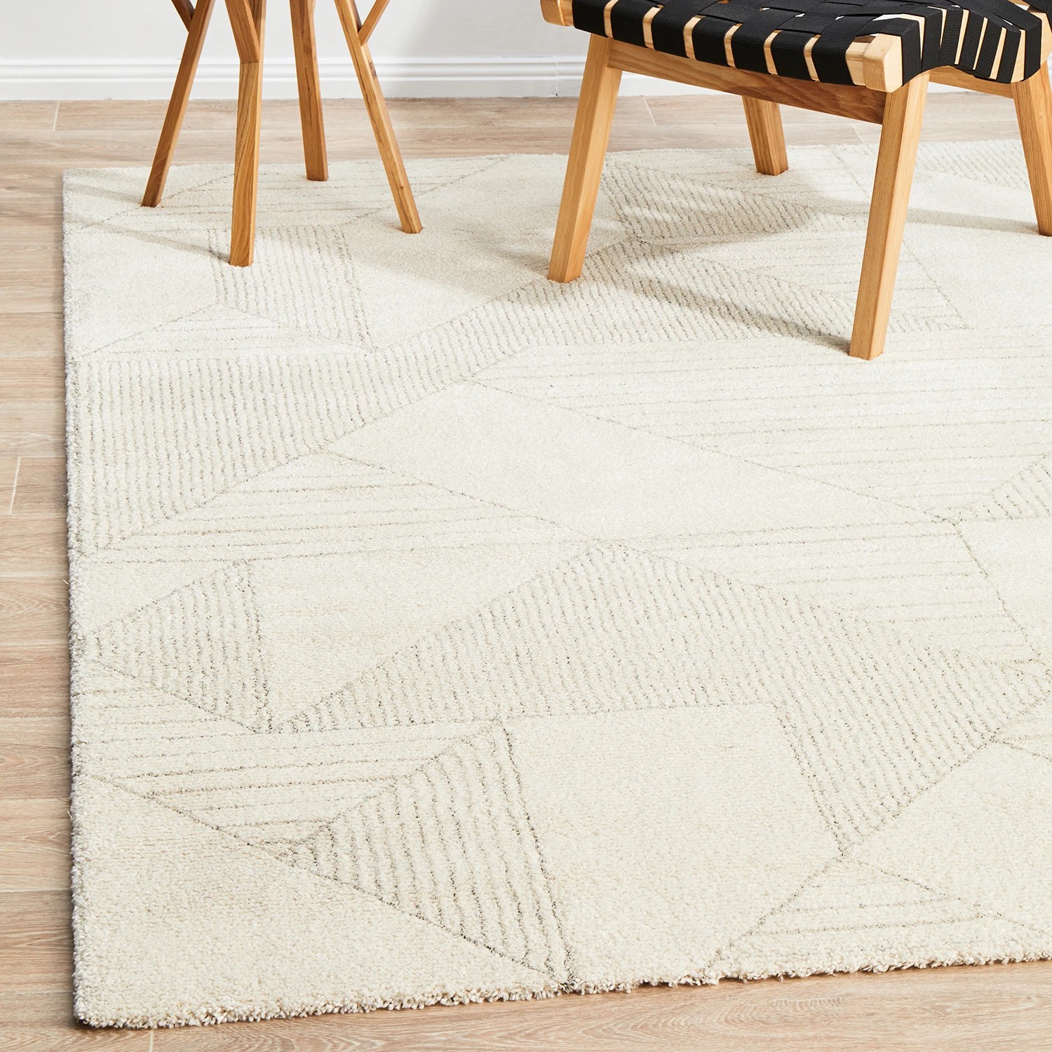 4 Common Ground Rugs Montara 822 290x200cm - Large Power Loomed Floor Rug - White, 4 of 9