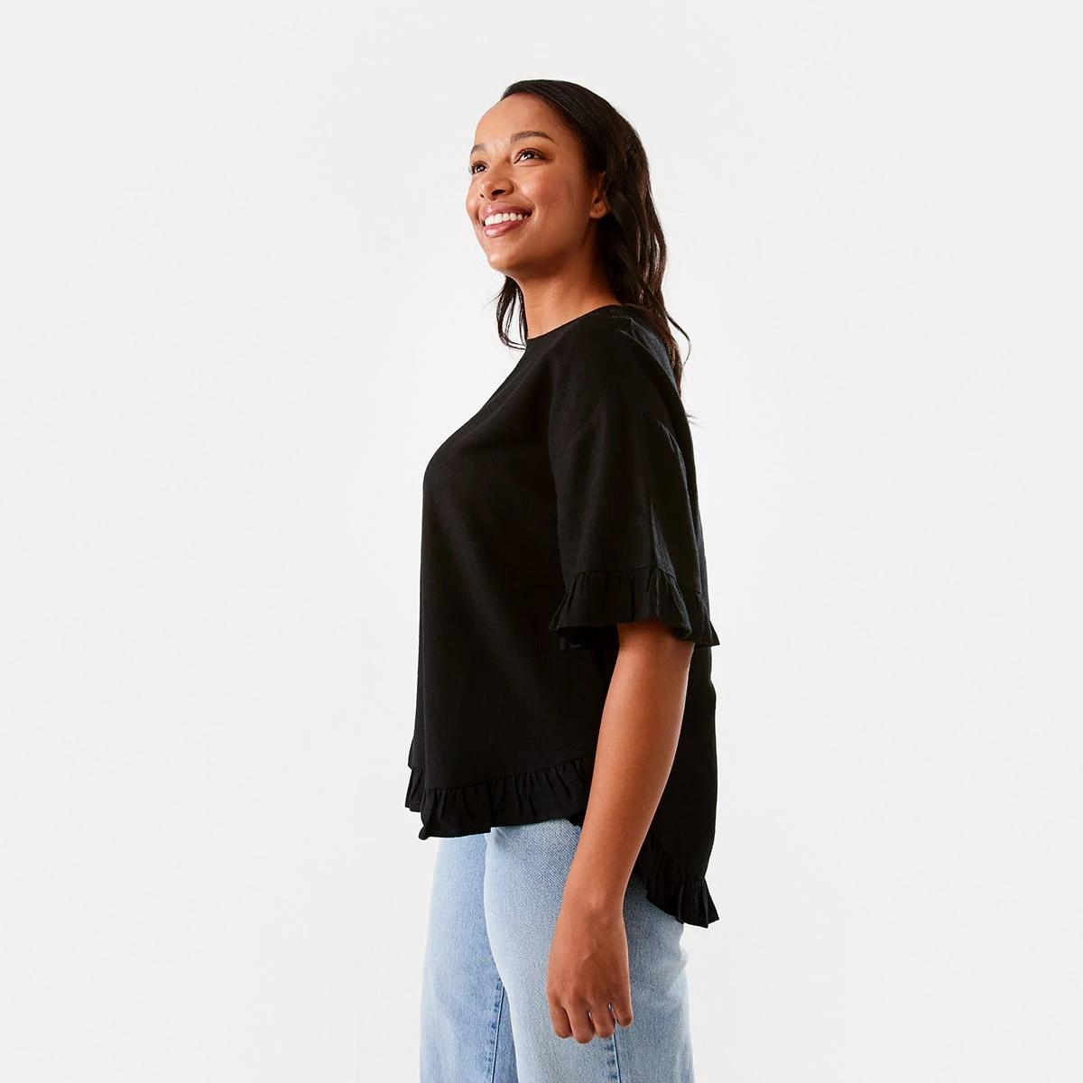 2 Short Sleeve Button Back Relaxed T-shirt Black, 2 of 7