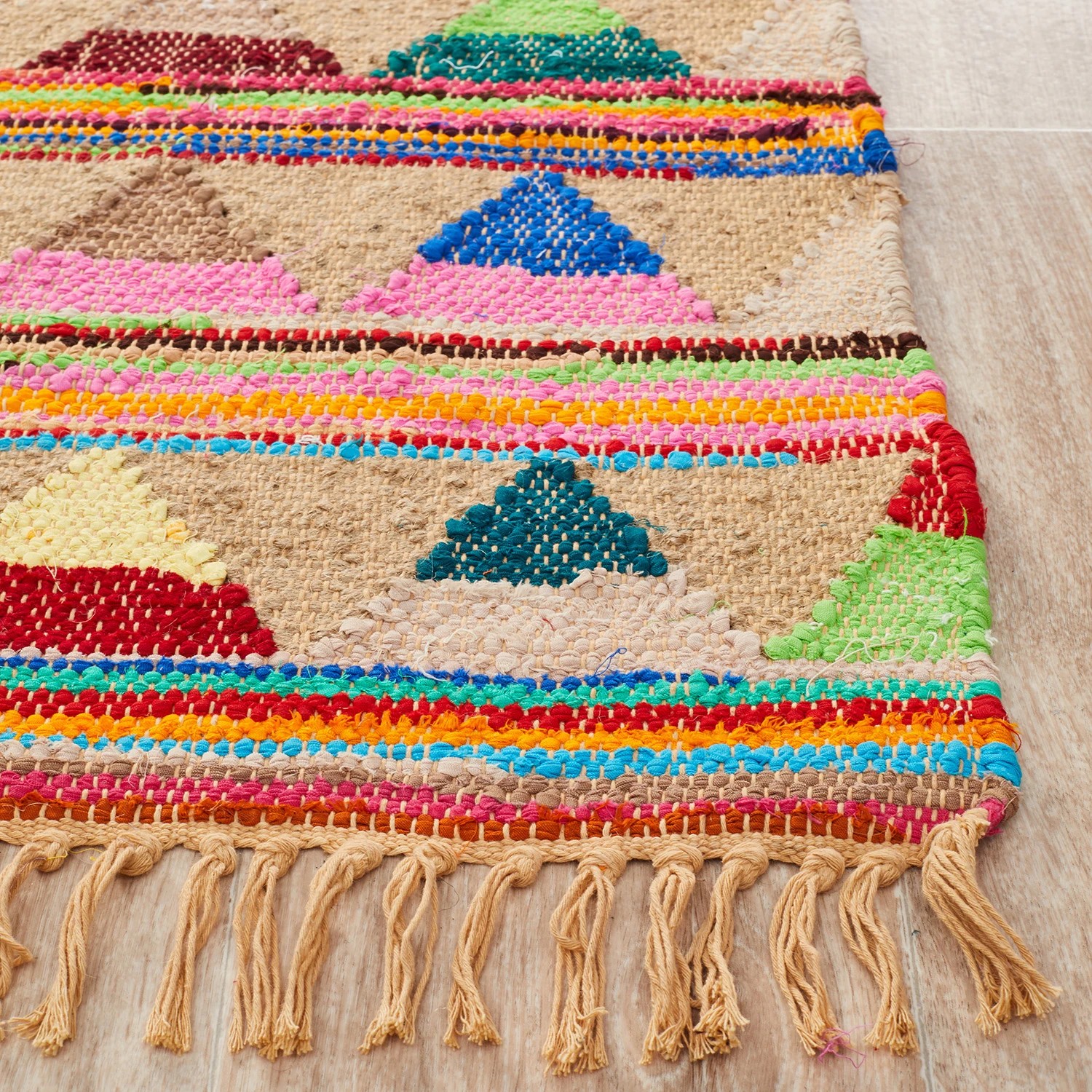 4 Common Ground Rugs Solace Bunting 270x180cm - Large Handwoven Jute Floor Rug - Natural, 4 of 7
