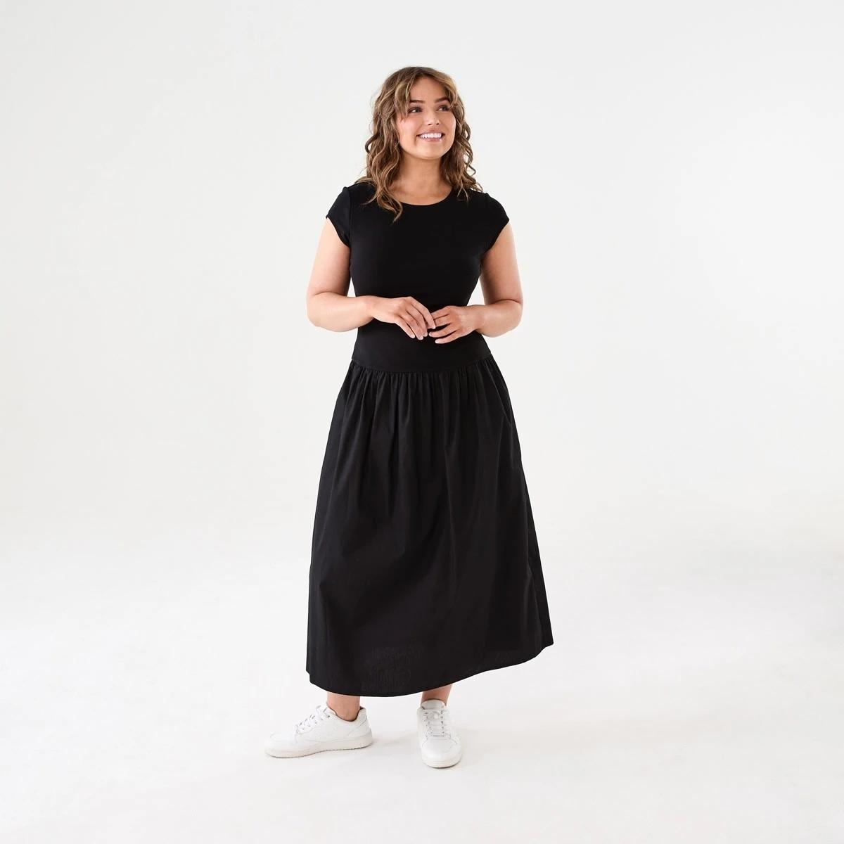 1 Short Sleeve Drop Waist Midi Dress BLACK, 1 of 6