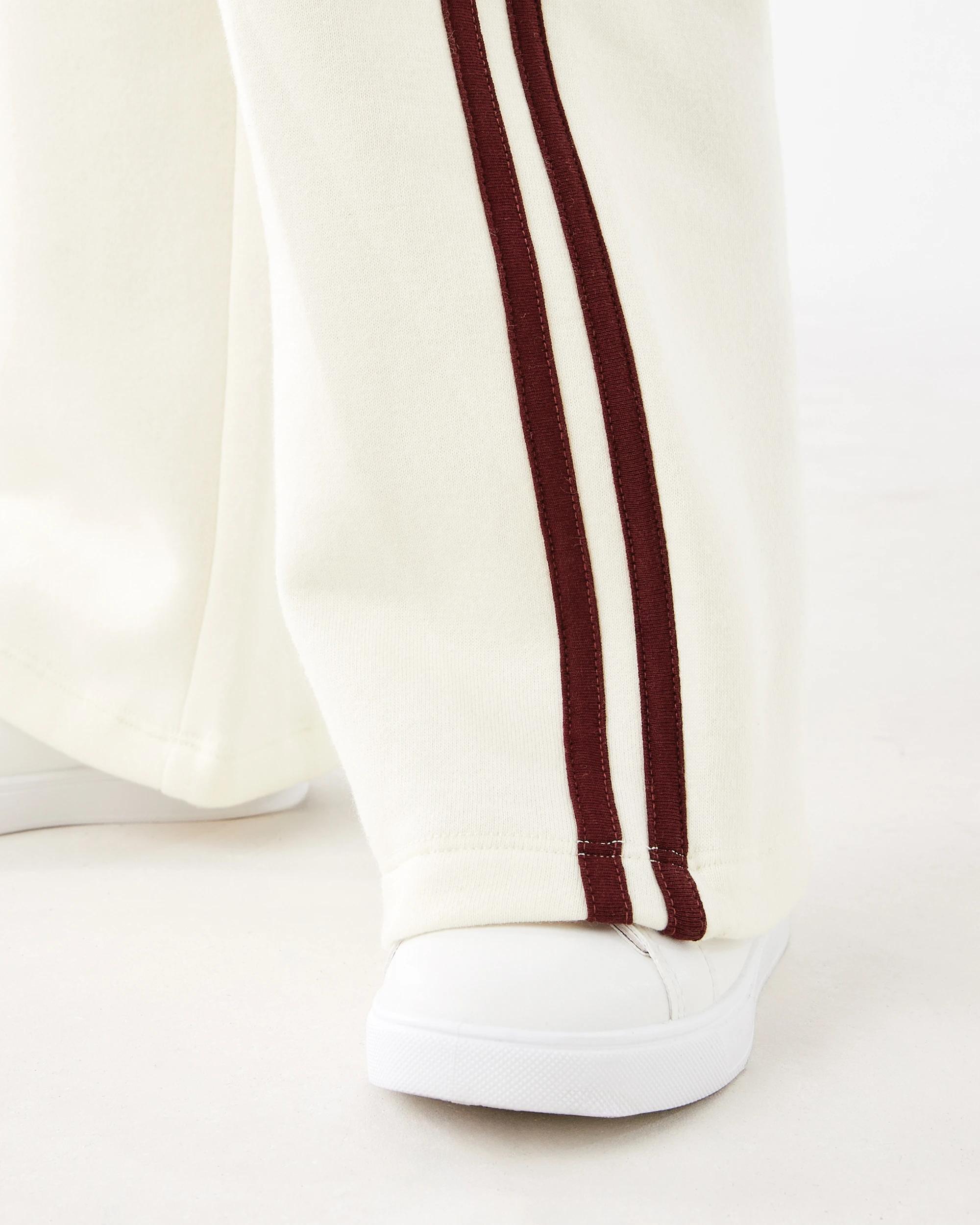 5 Hello Kitty License Trackpants Hk, 5 of 7