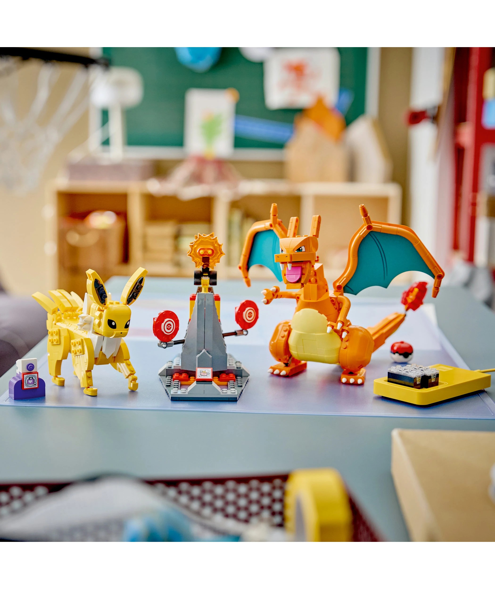 10 LEGO Pokemon SMART Play: Charizard vs. Jolteon Ultimate Battle 72167, 10 of 11